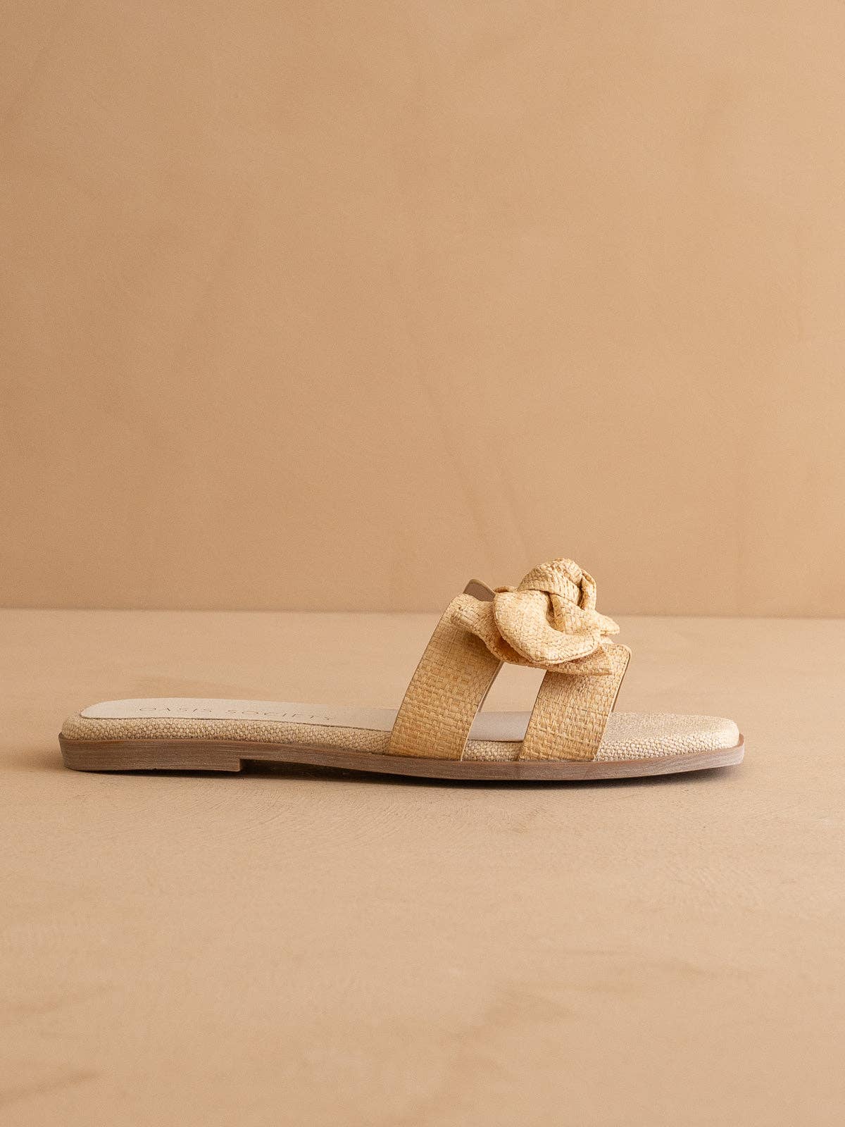 The Ginny Textured Bow Slide/Natural