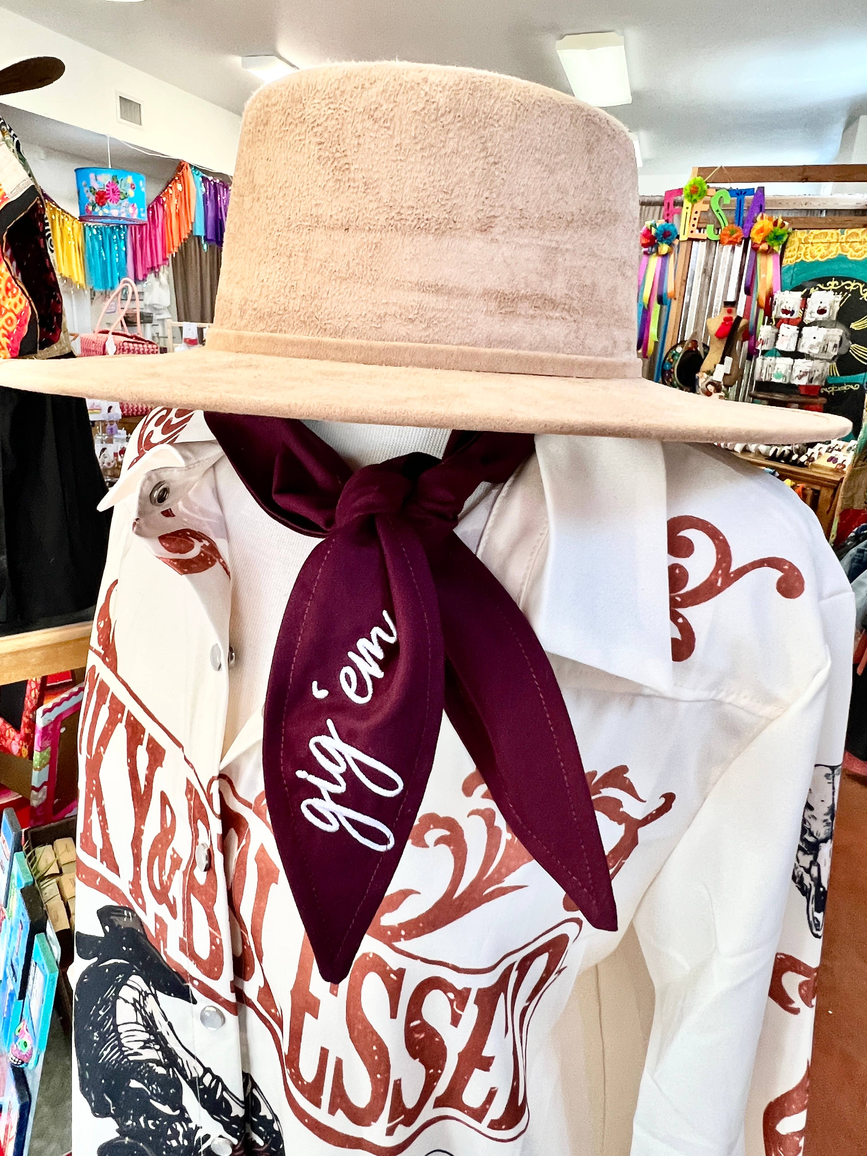 Gig 'Em Ascot Scarf