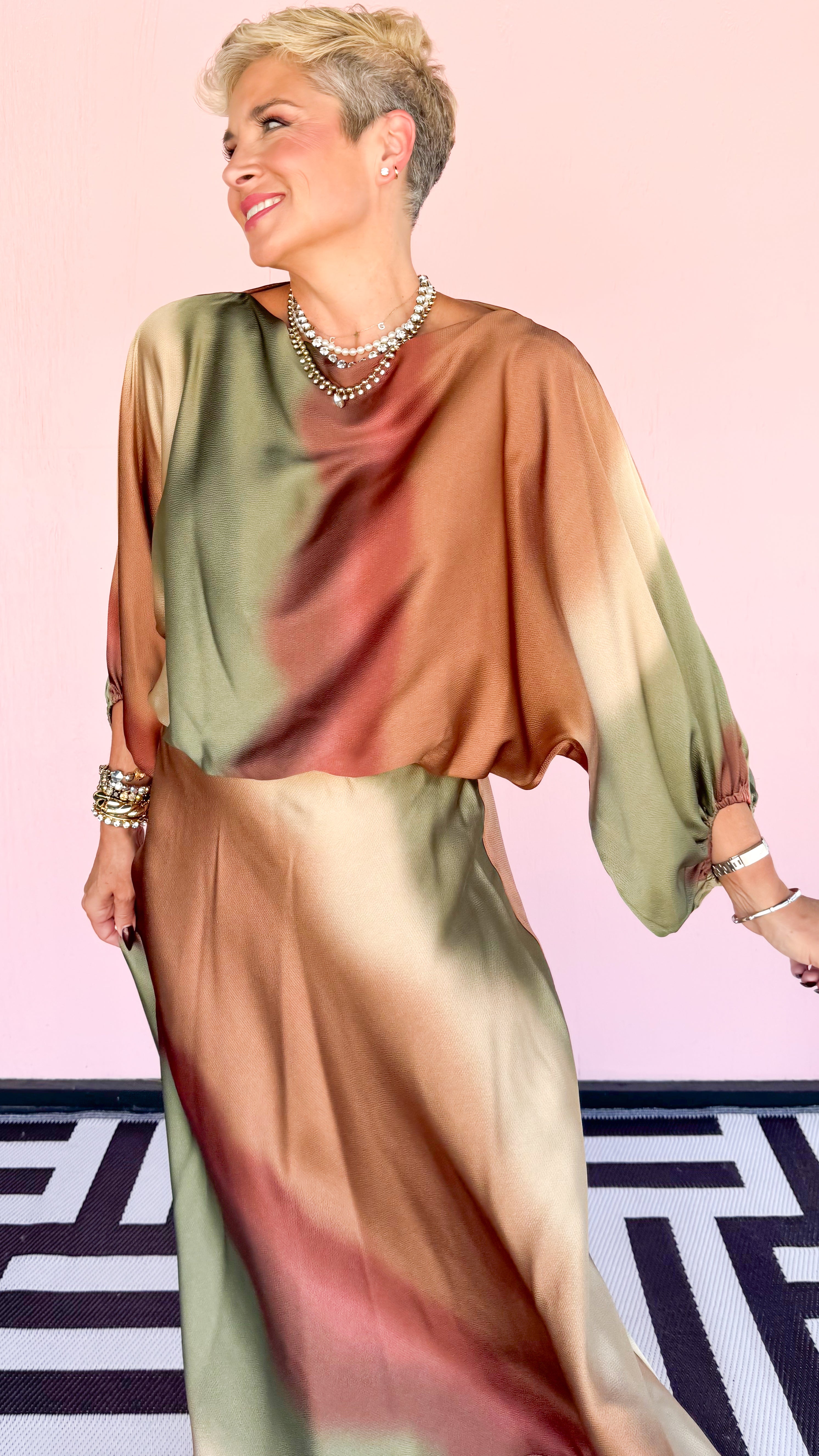 Satin Boatneck Ombré Top/Olive