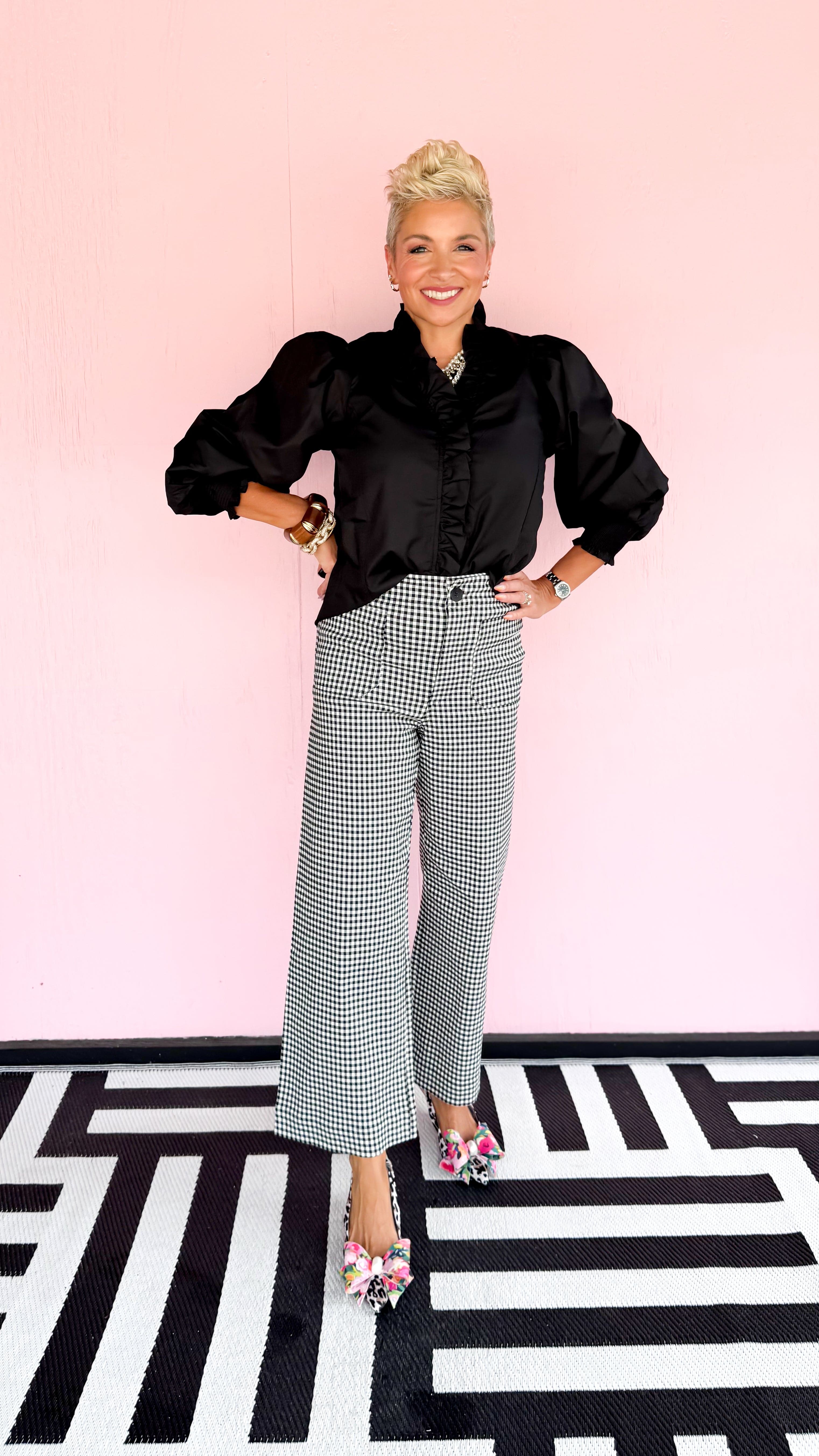 Colby Ruffle Top/Black - The BLVD