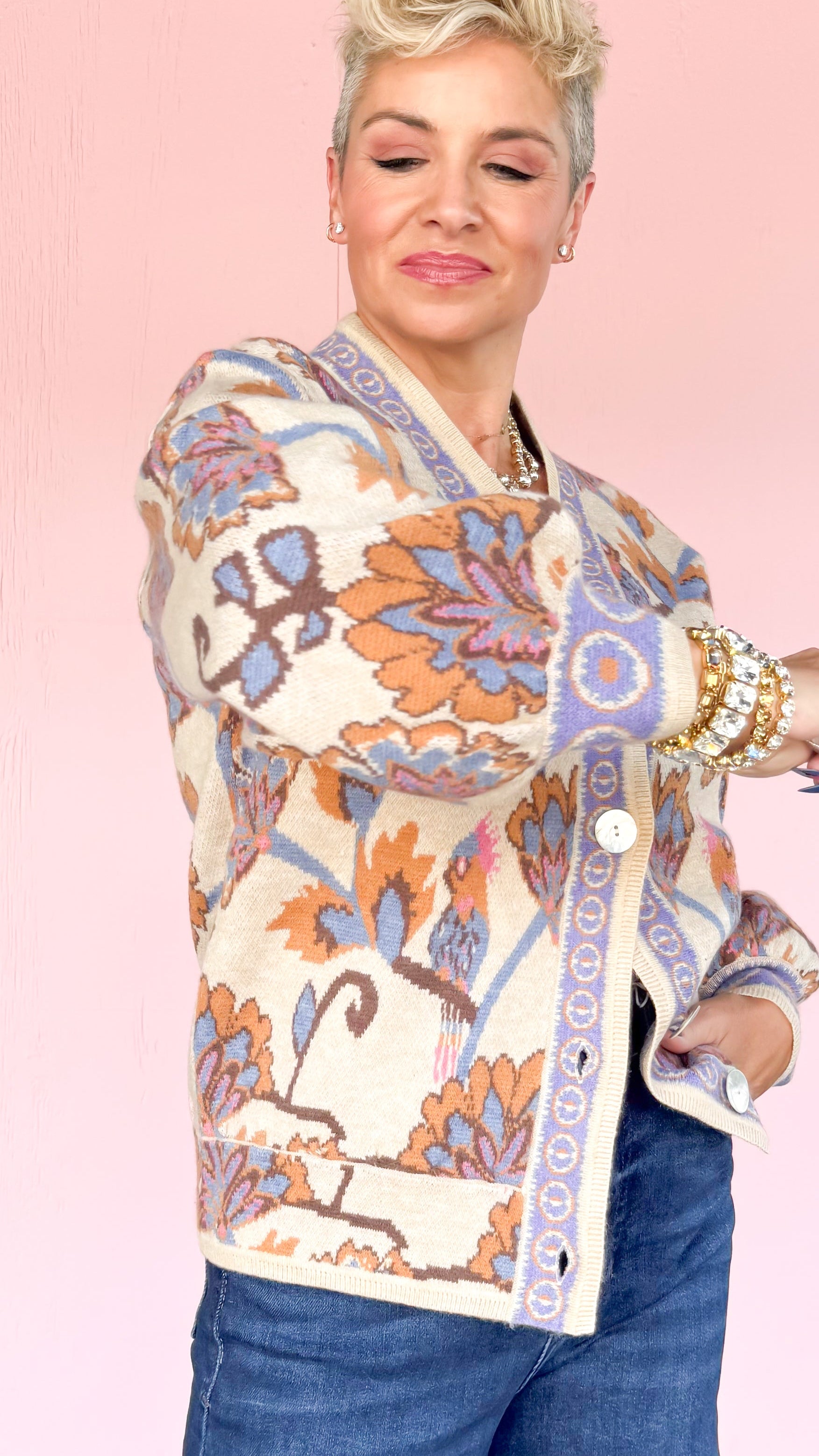 Floral Pattern Jacquard Cardigan/Taupe