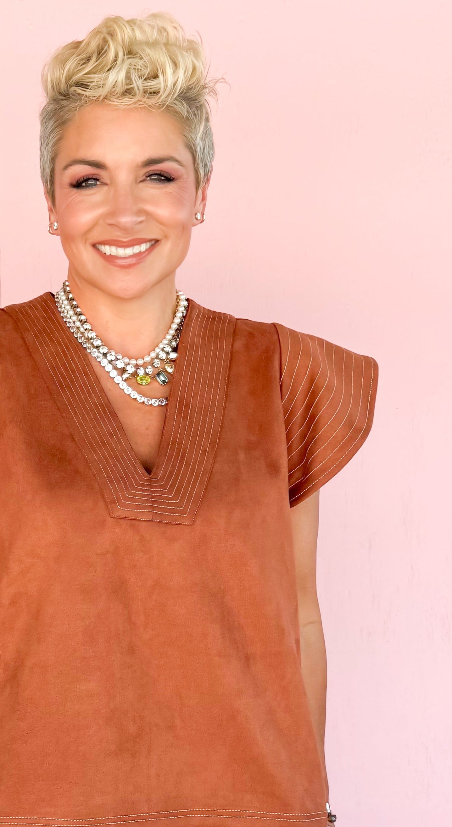 Flutter Sleeve Suede Top/Rust