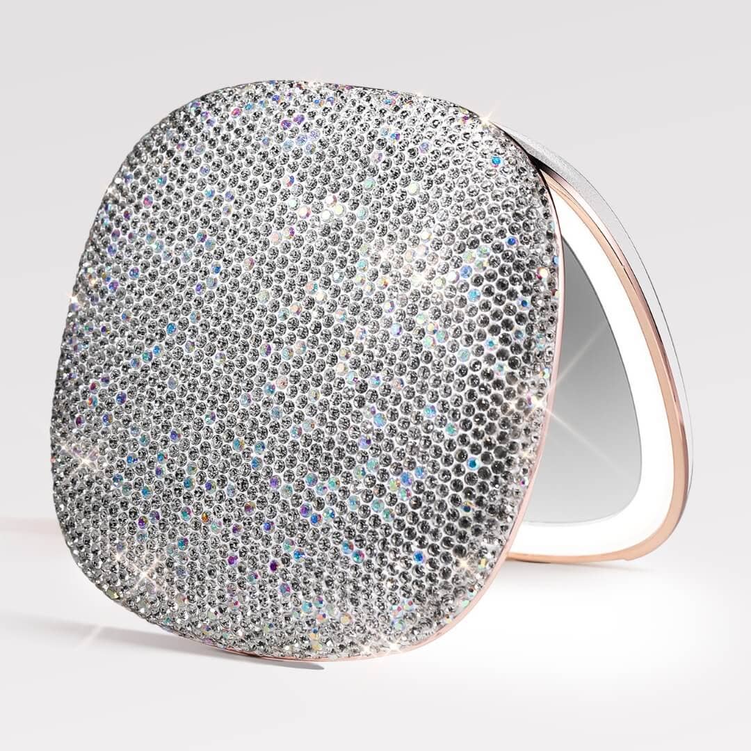 Mila 2 luxe compact mirror with LED lights product photo - front view - BLVD Boutik