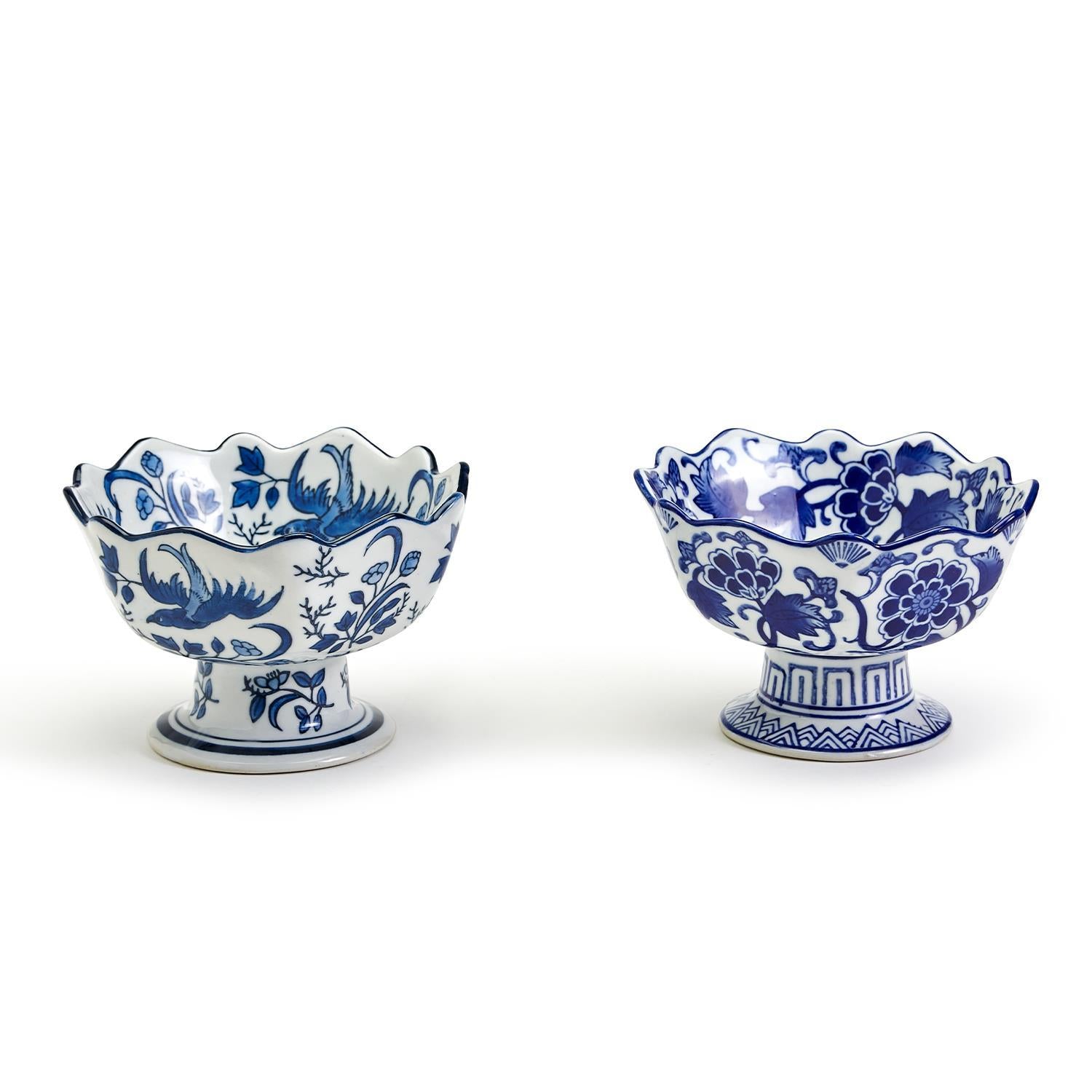 Scalloped Edge Footed Bowl White