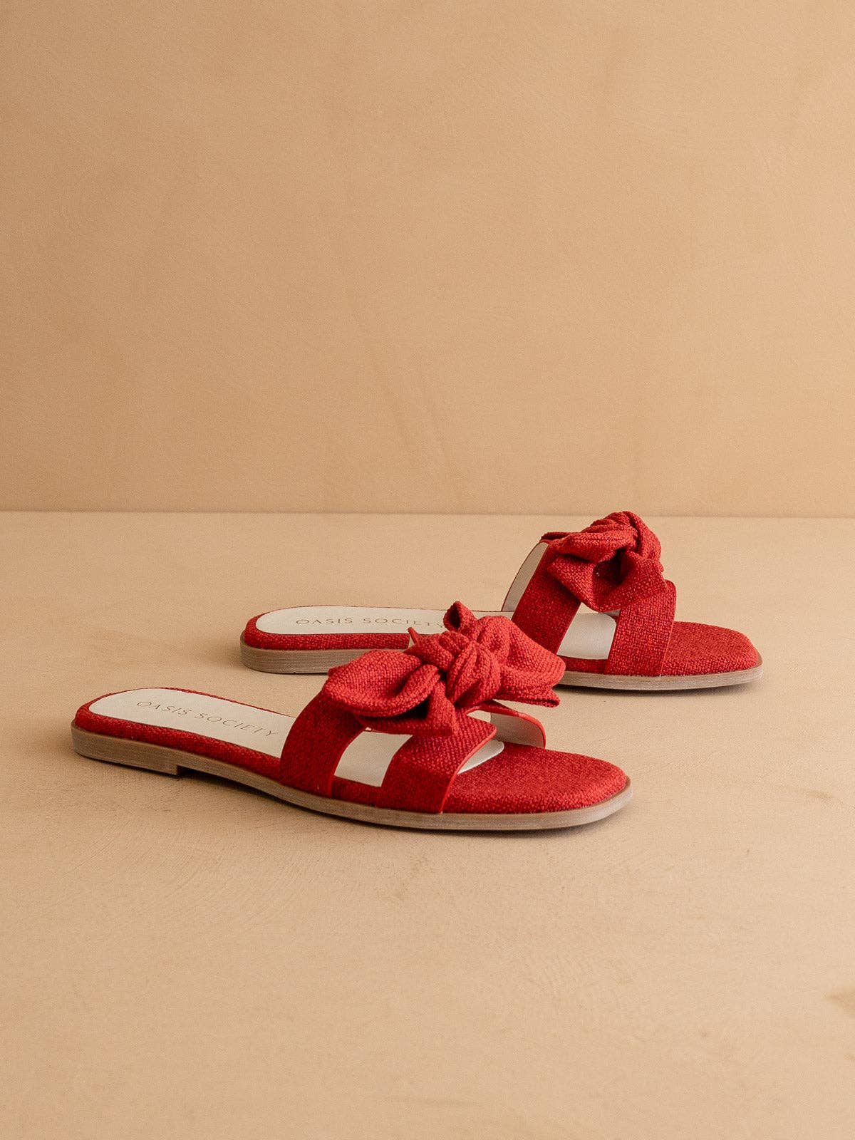 Ginny Textured Bow Slide/Red