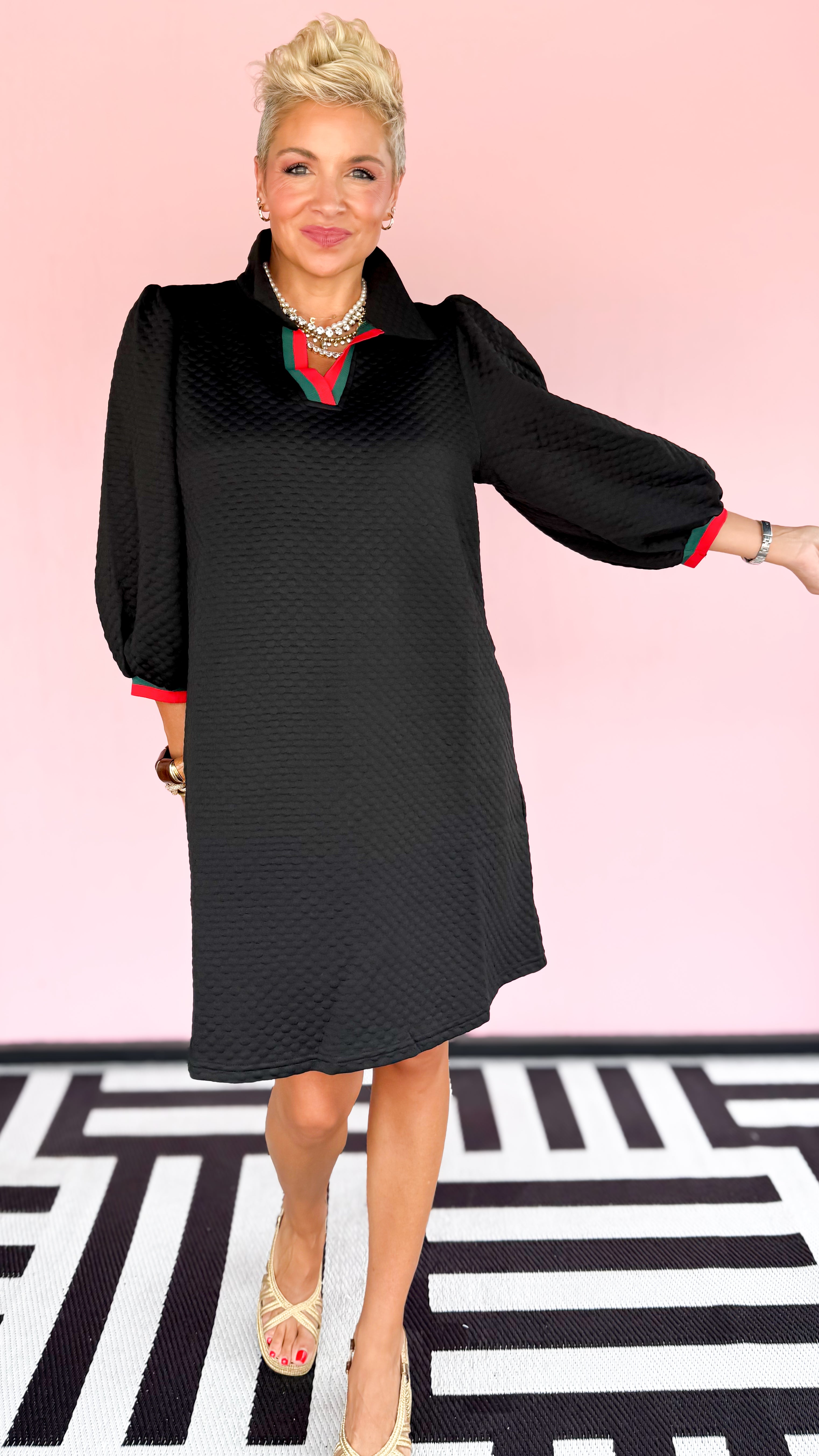 Textured Mini Dress/Black