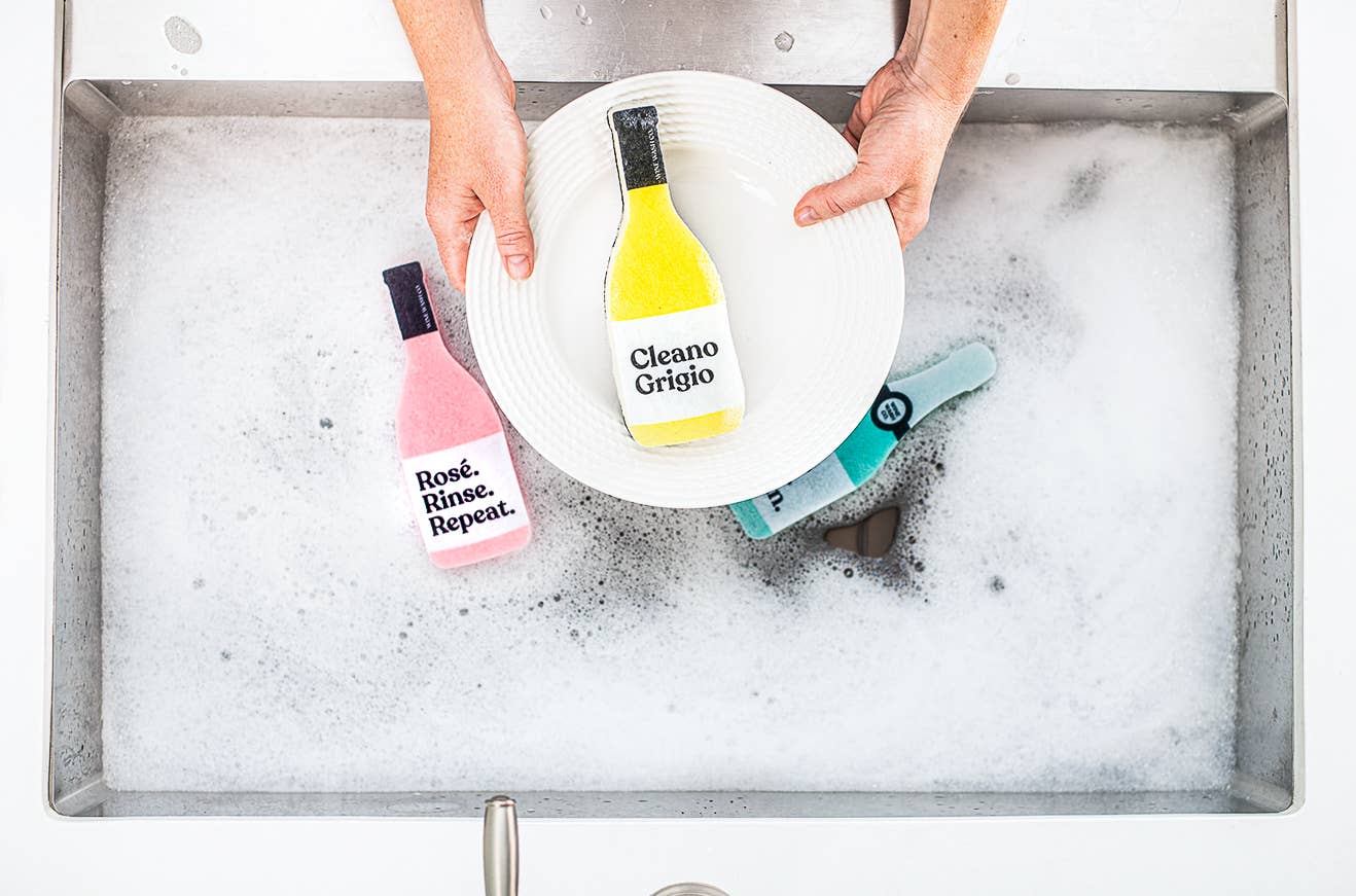 Scrubbly kitchen sponge Cleano Grigio product photo - styled view - BLVD Boutik