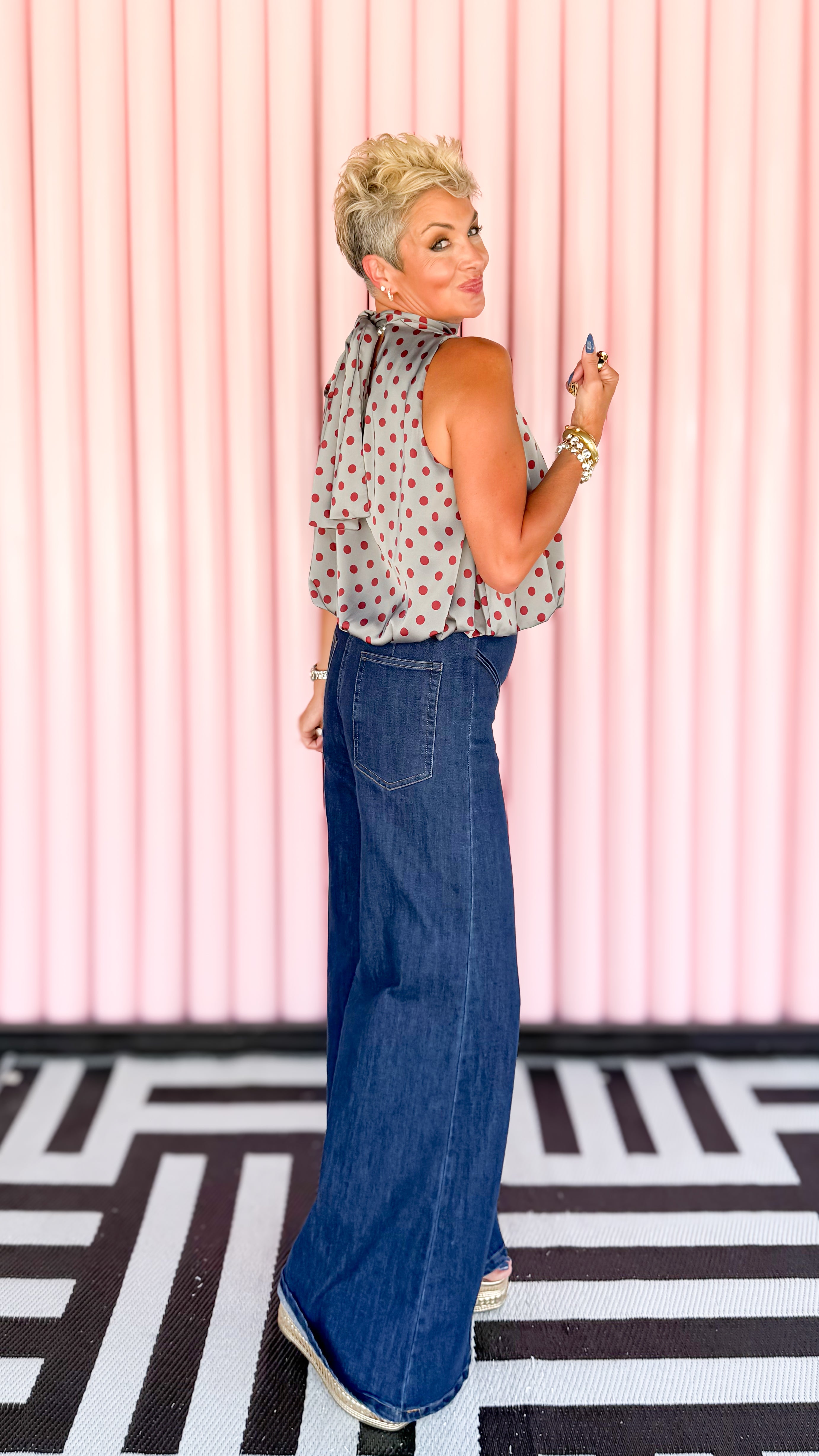 High Neck Bubble Hem Top/Grey/Merlot