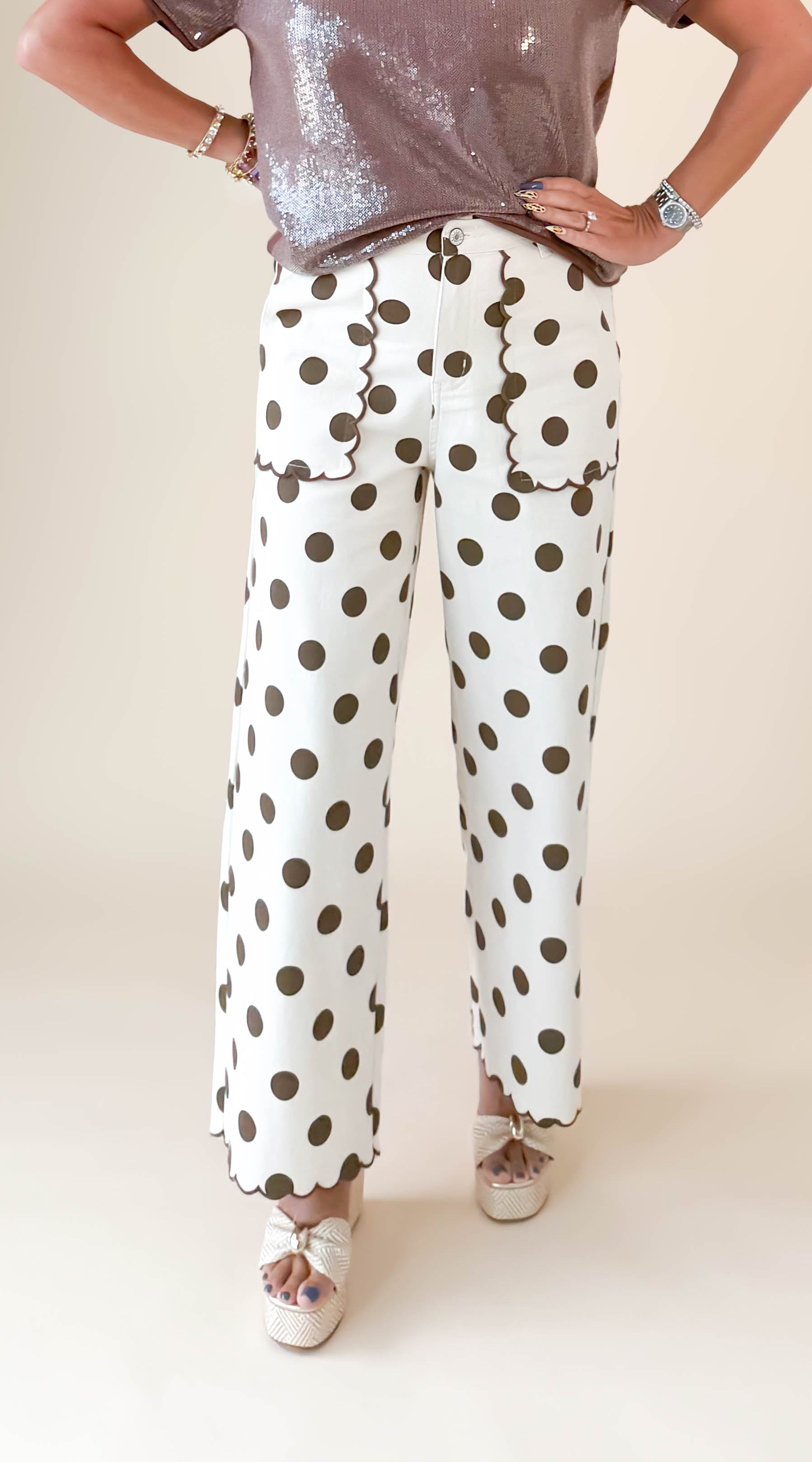 Polka Dot Scallop Pants/Brown