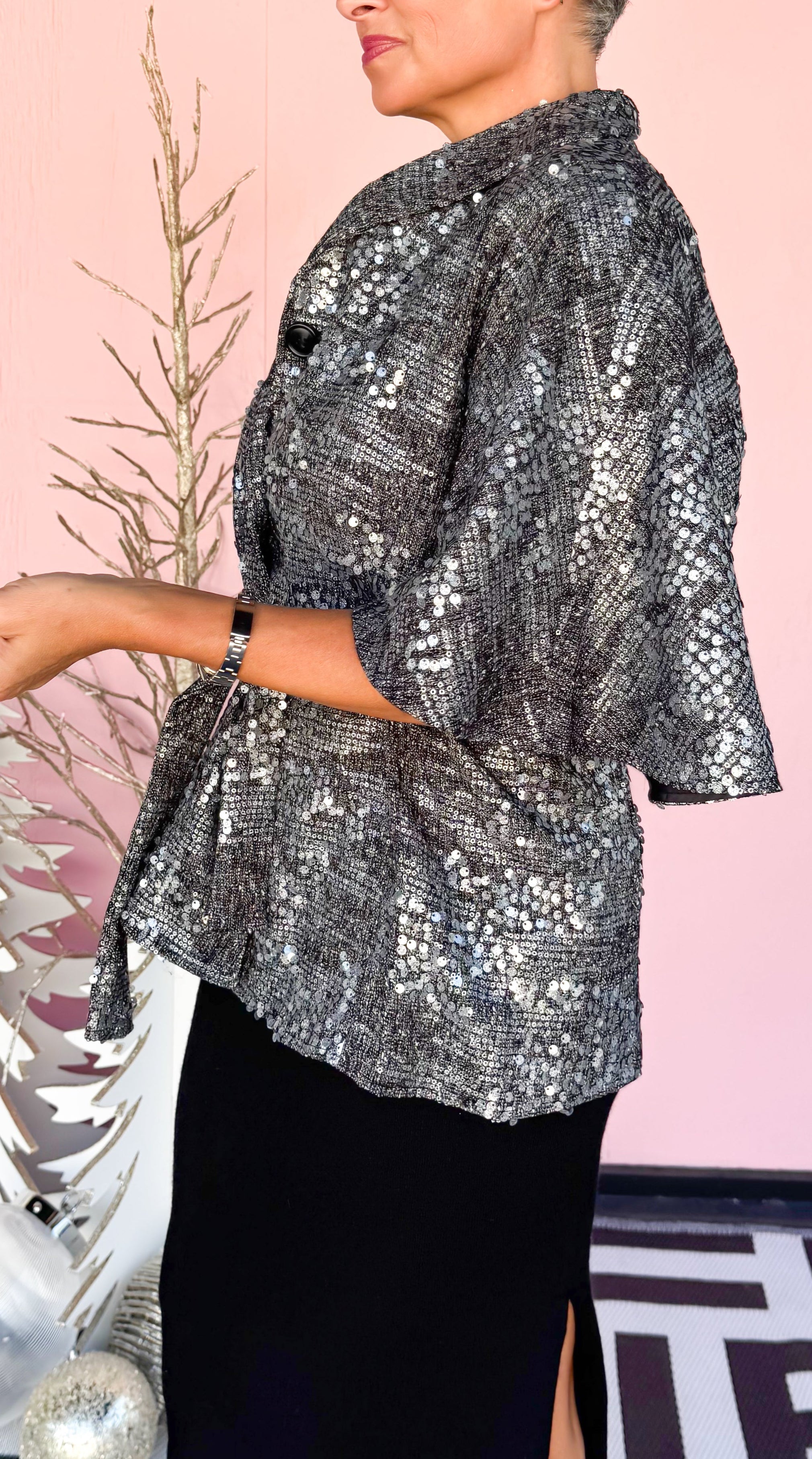Sequin Belted Cape/Black