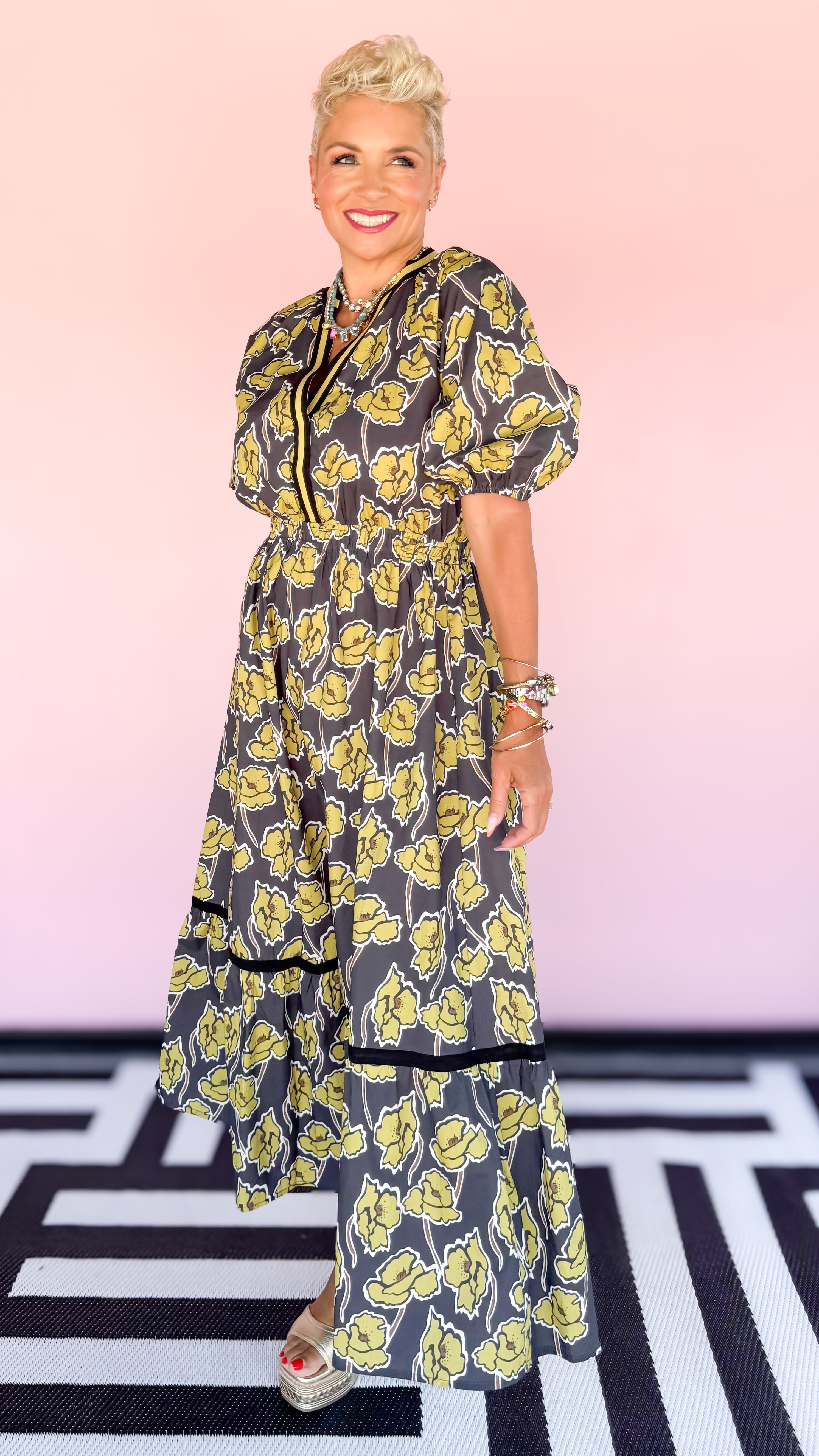 Cindy Floral Puff Sleeve Dress/Black