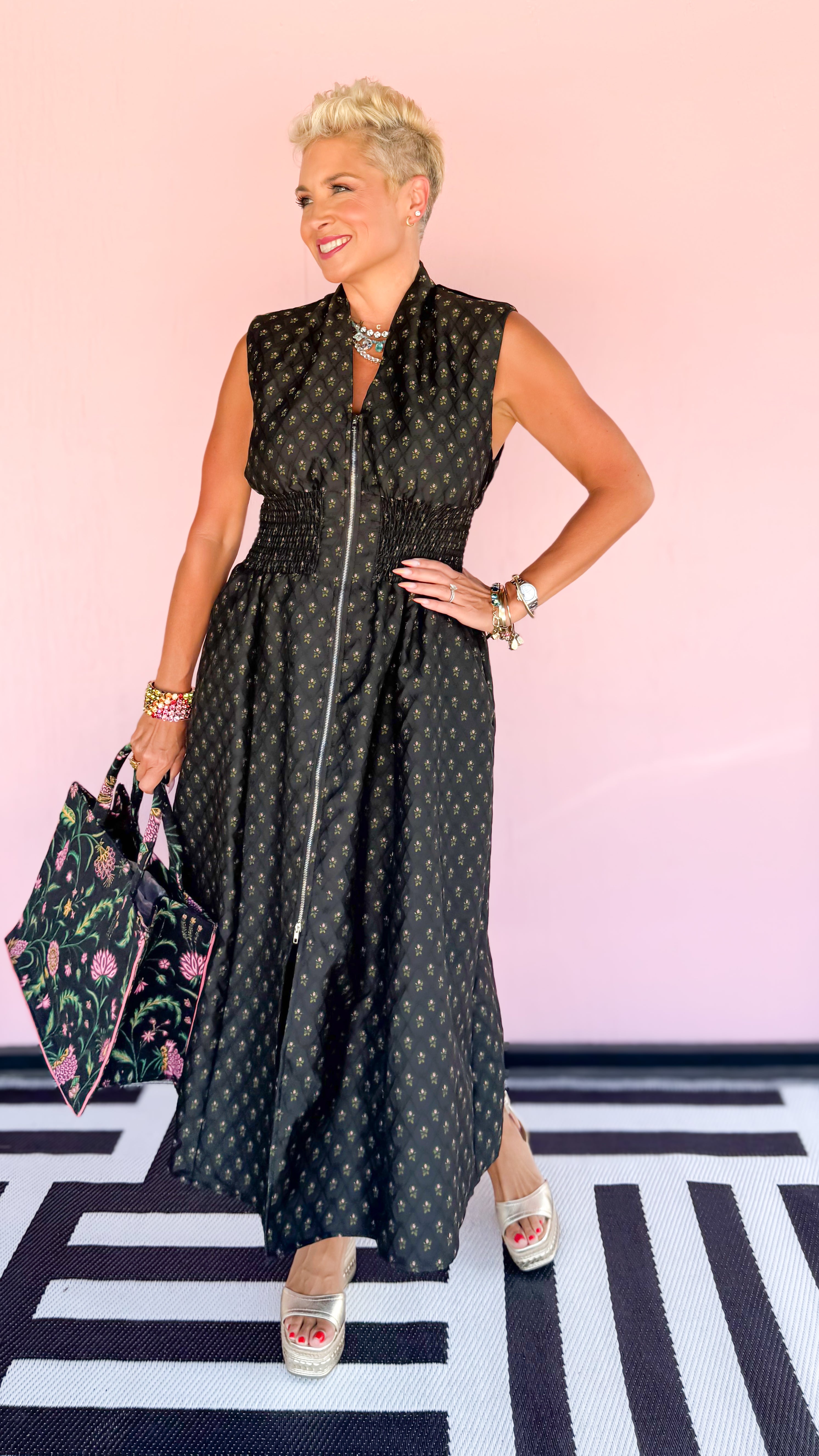 Bailee Front Zip Midi Dress/Black