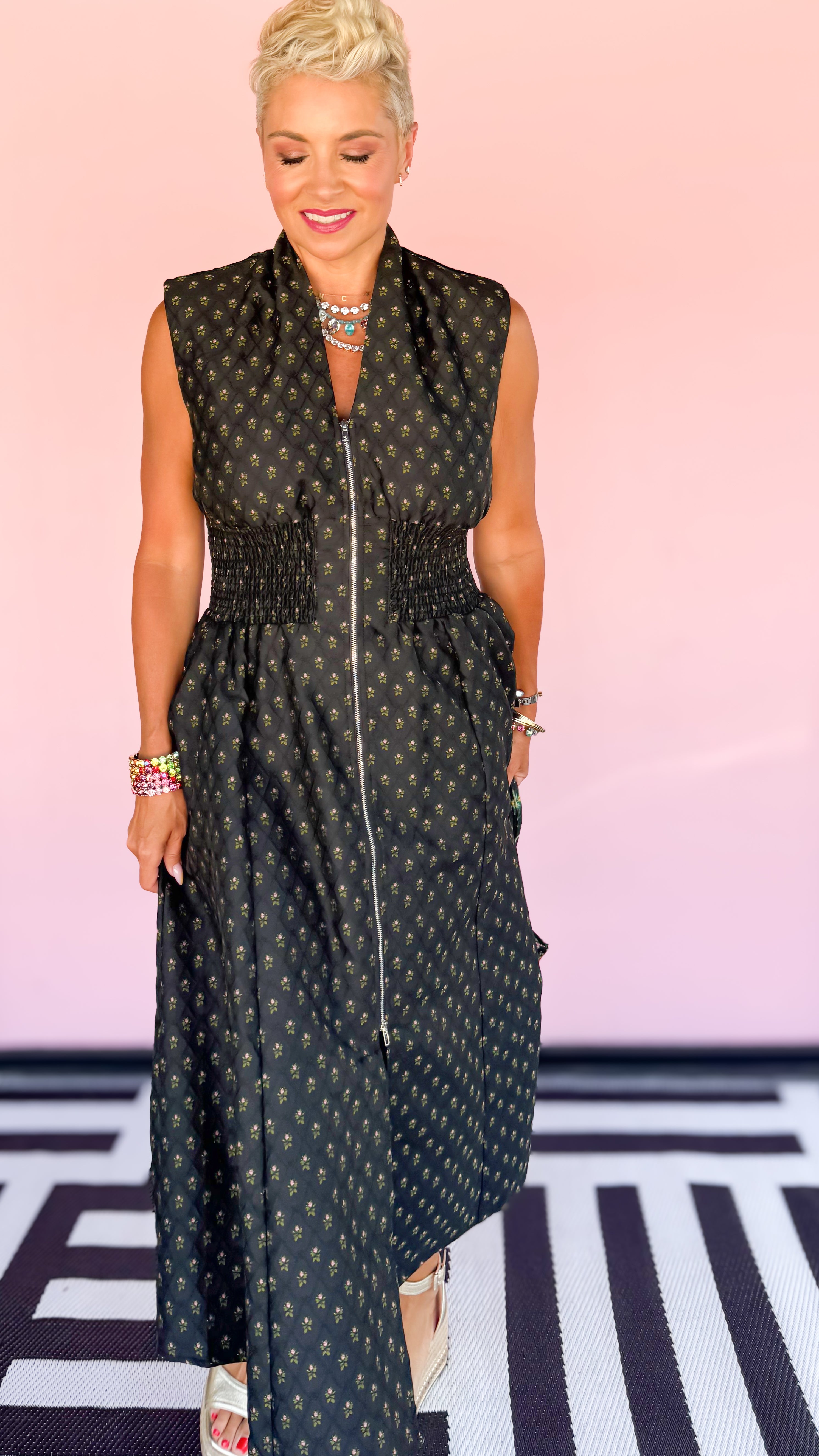 Bailee Front Zip Midi Dress/Black
