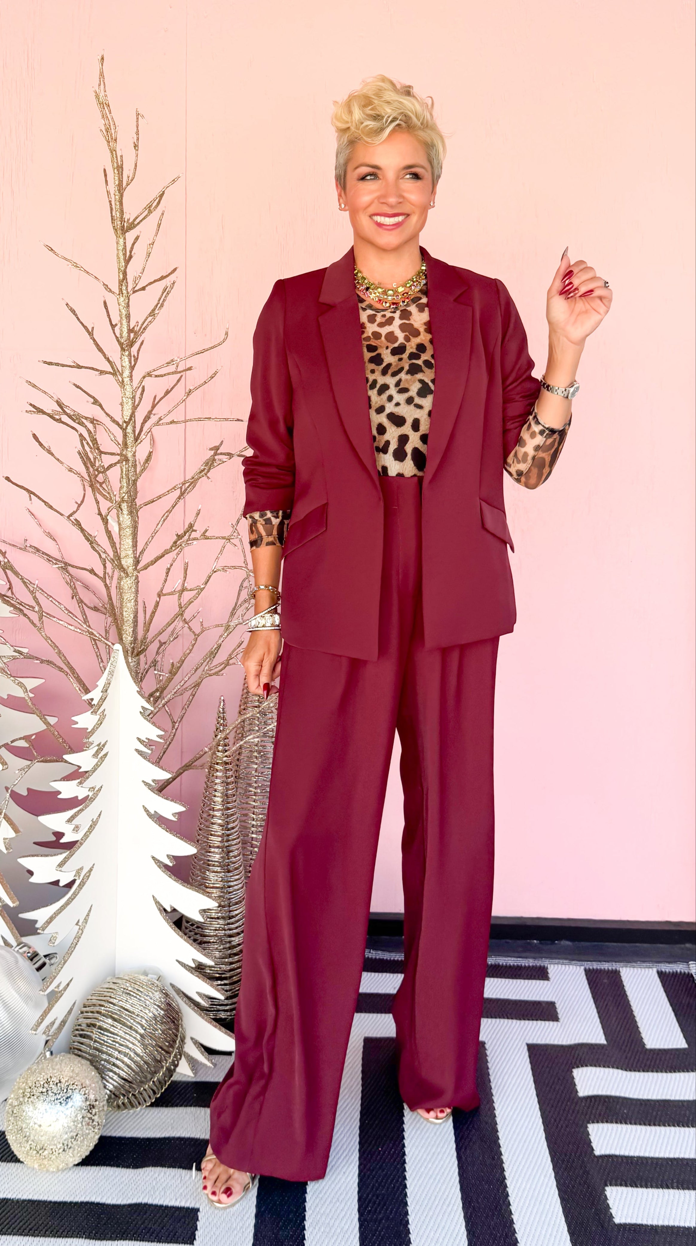 Wide Leg Pants With Pleats/Burgundy - The BLVD