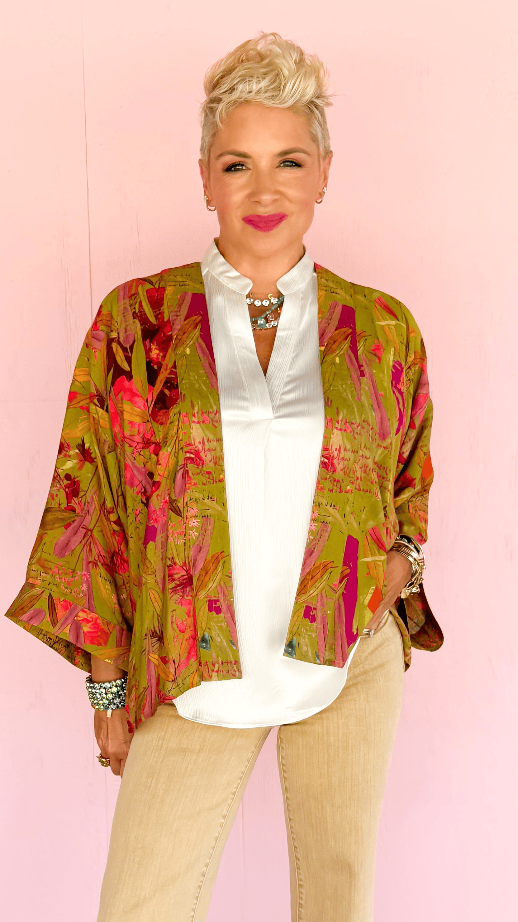 Drop shoulder top in Off White - The BLVD