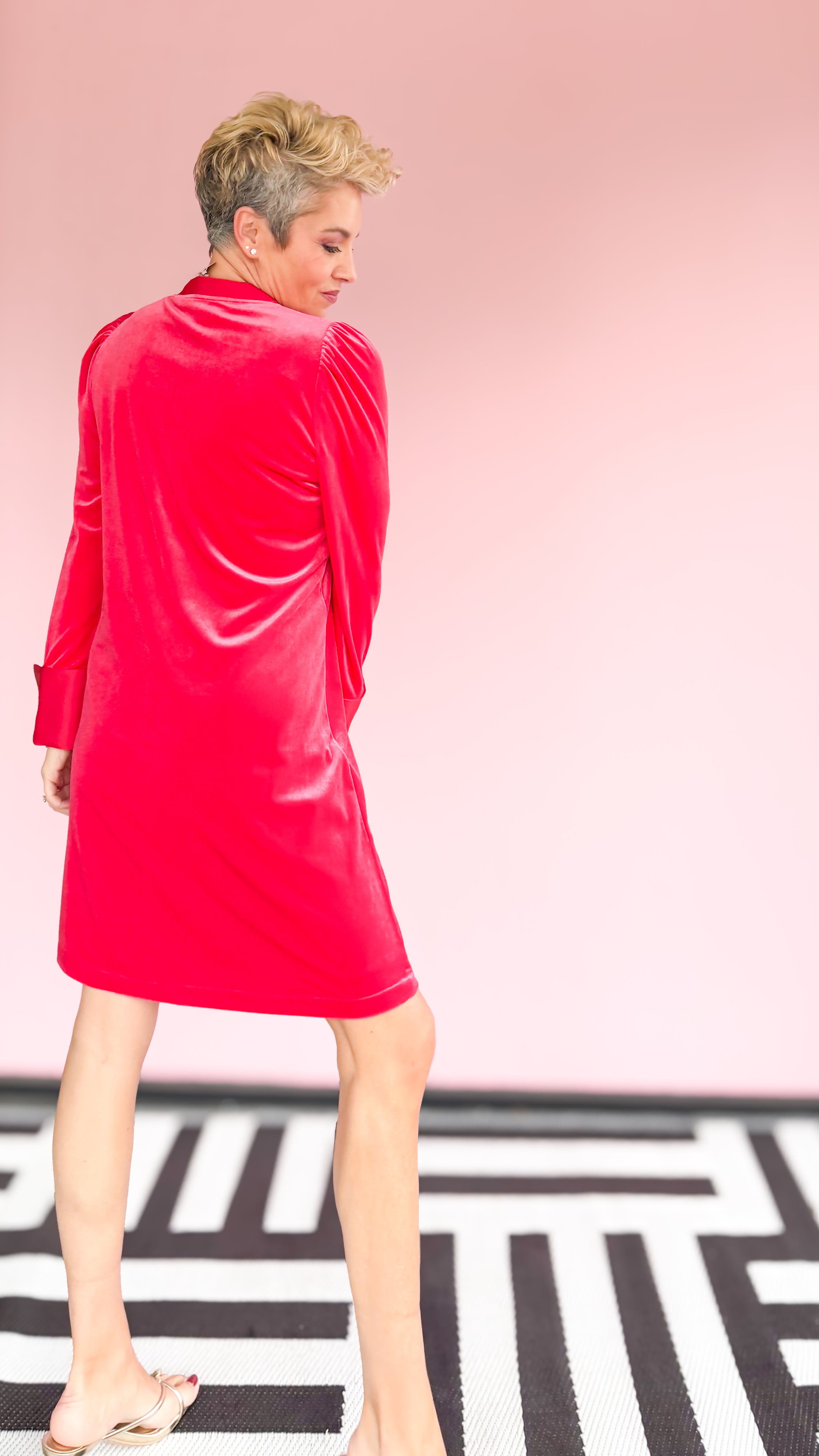 Cuffed Sleeve Velvet Mini Dress/Red