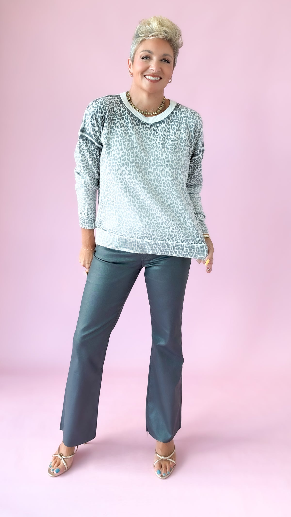 Lacey Leopard Sweater/White
