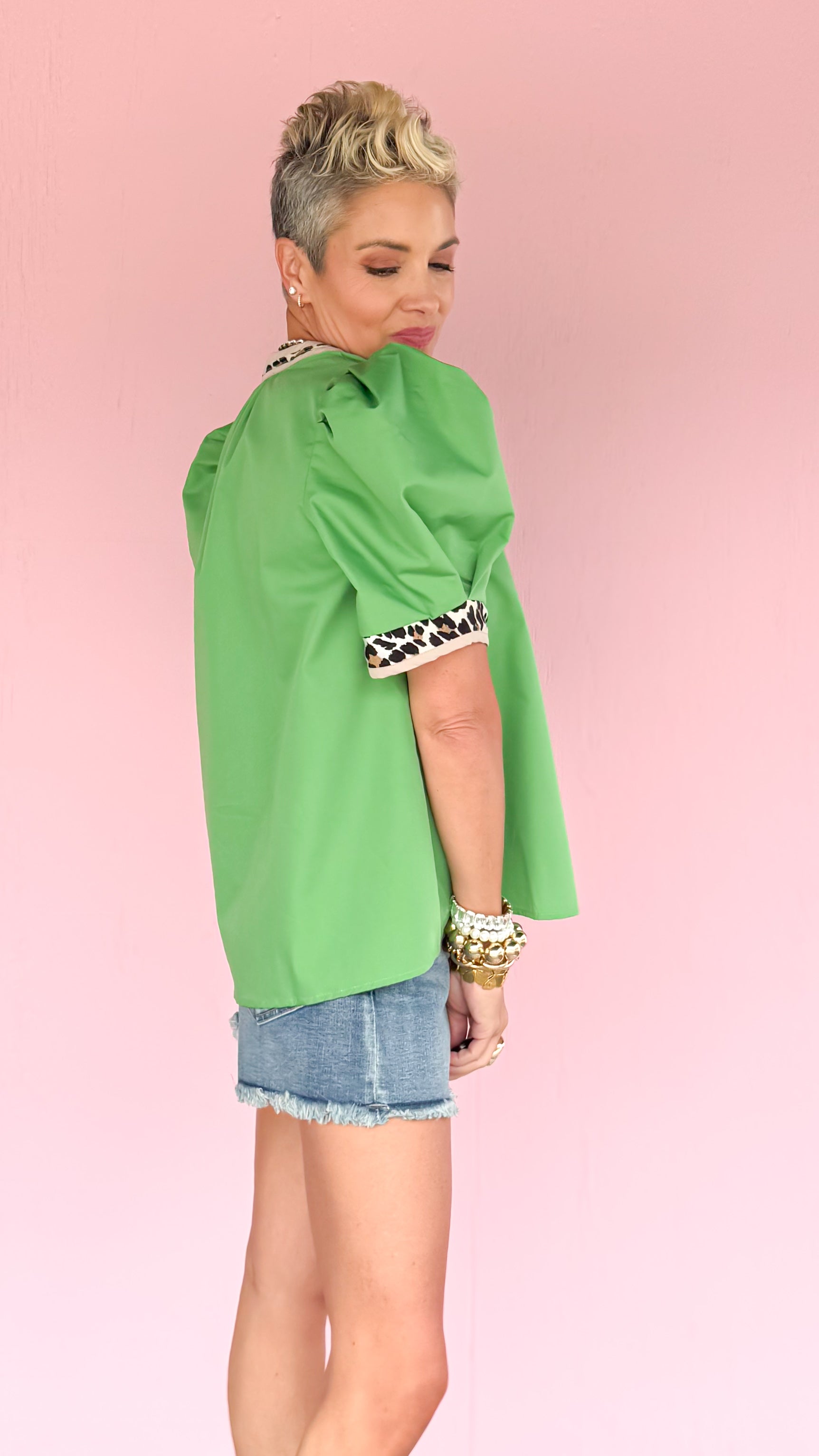 Heidi Leopard Trim Top/Green