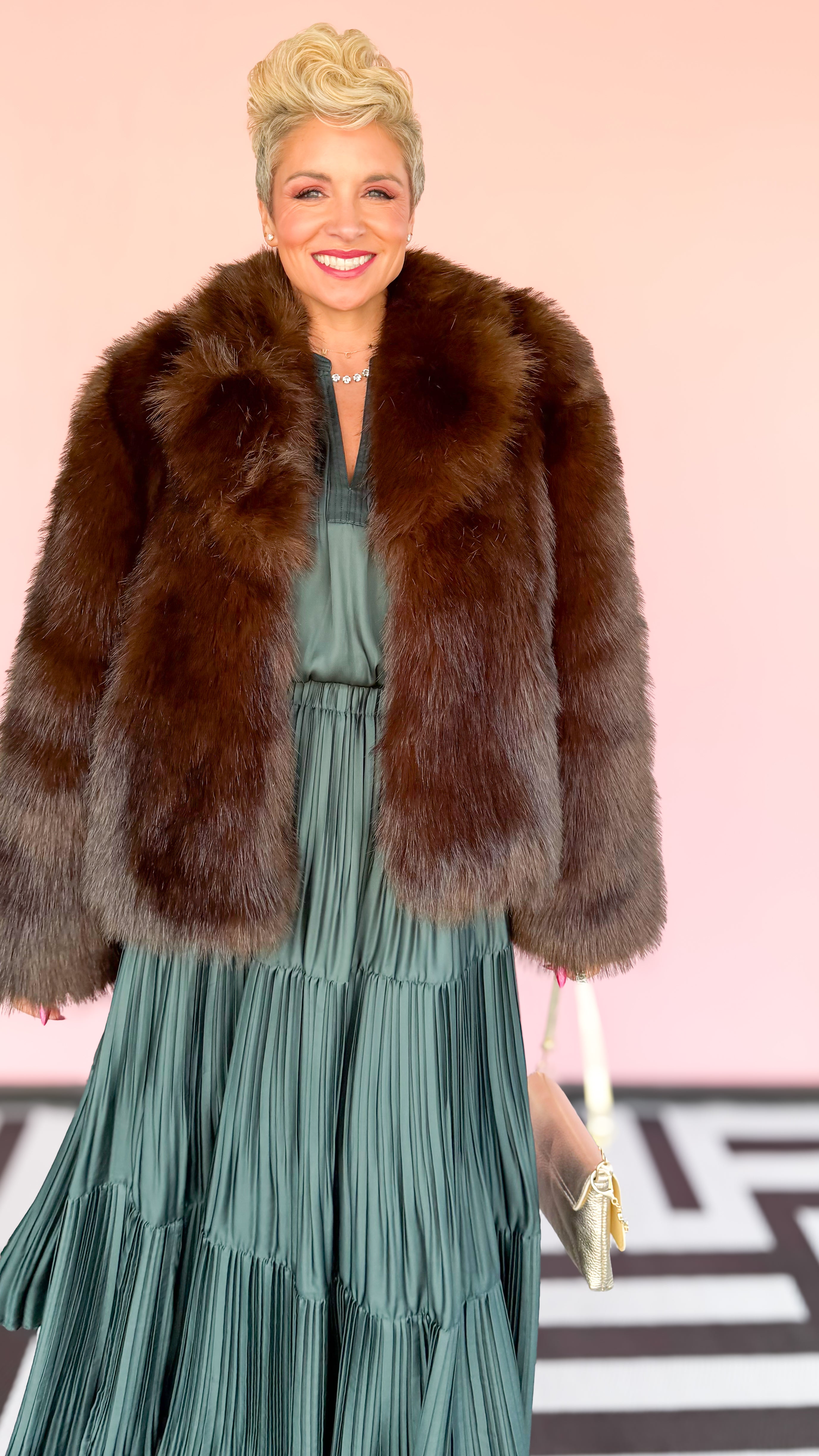 Faux Short Fur Coat/Chocolate