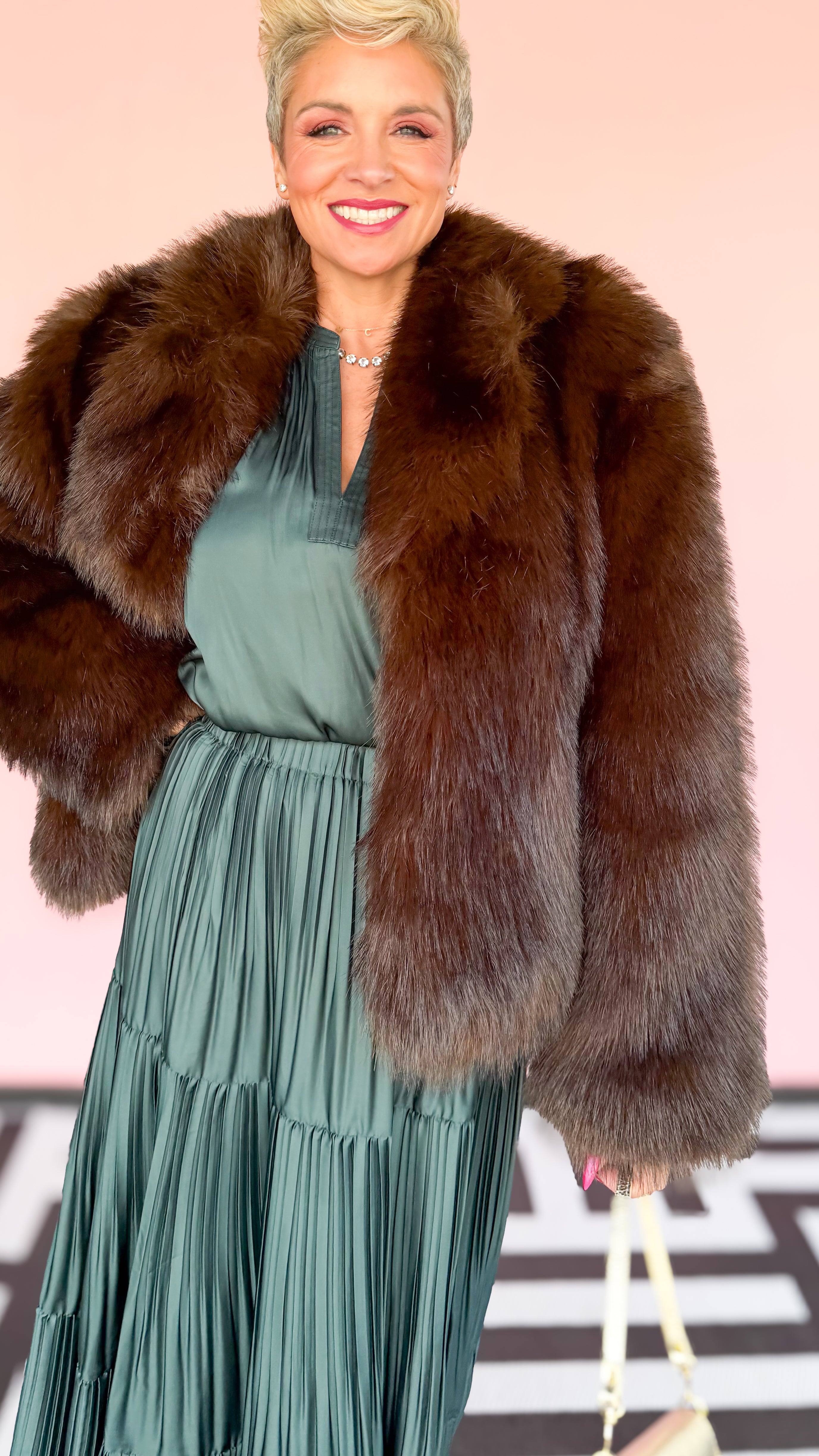 Faux Short Fur Coat/Chocolate