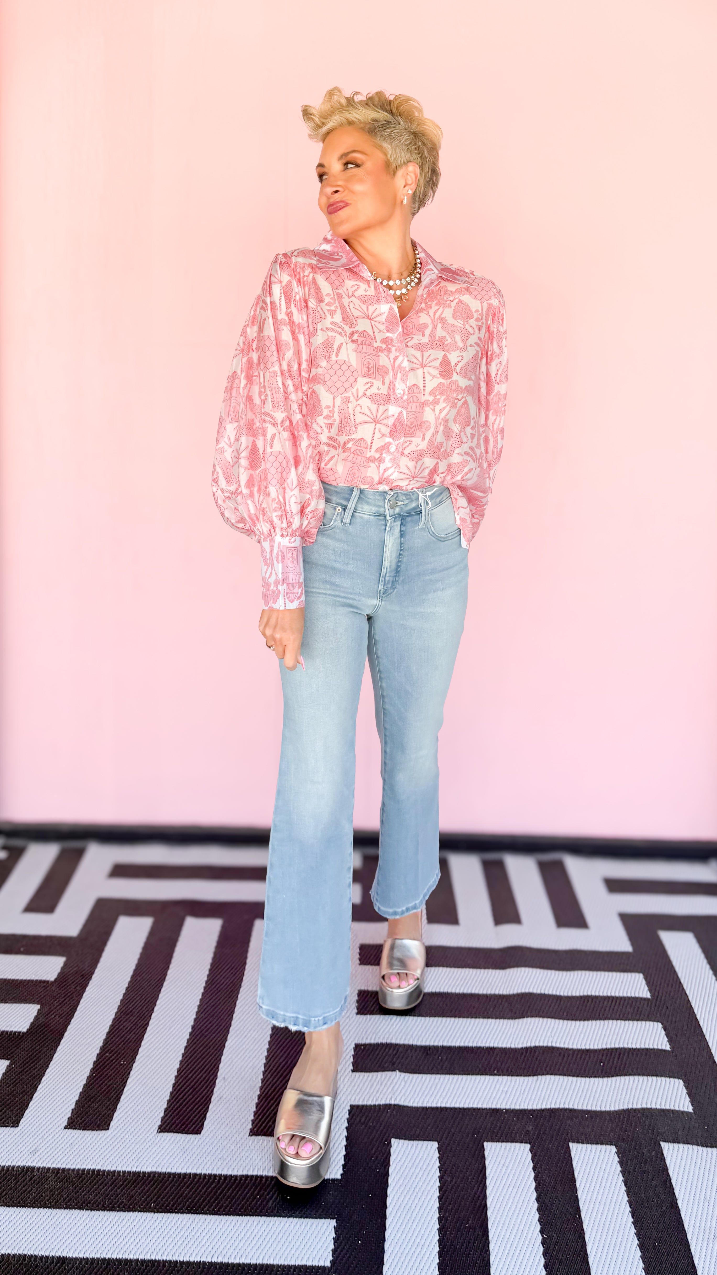 Crop Mini Boot Jeans - The BLVD