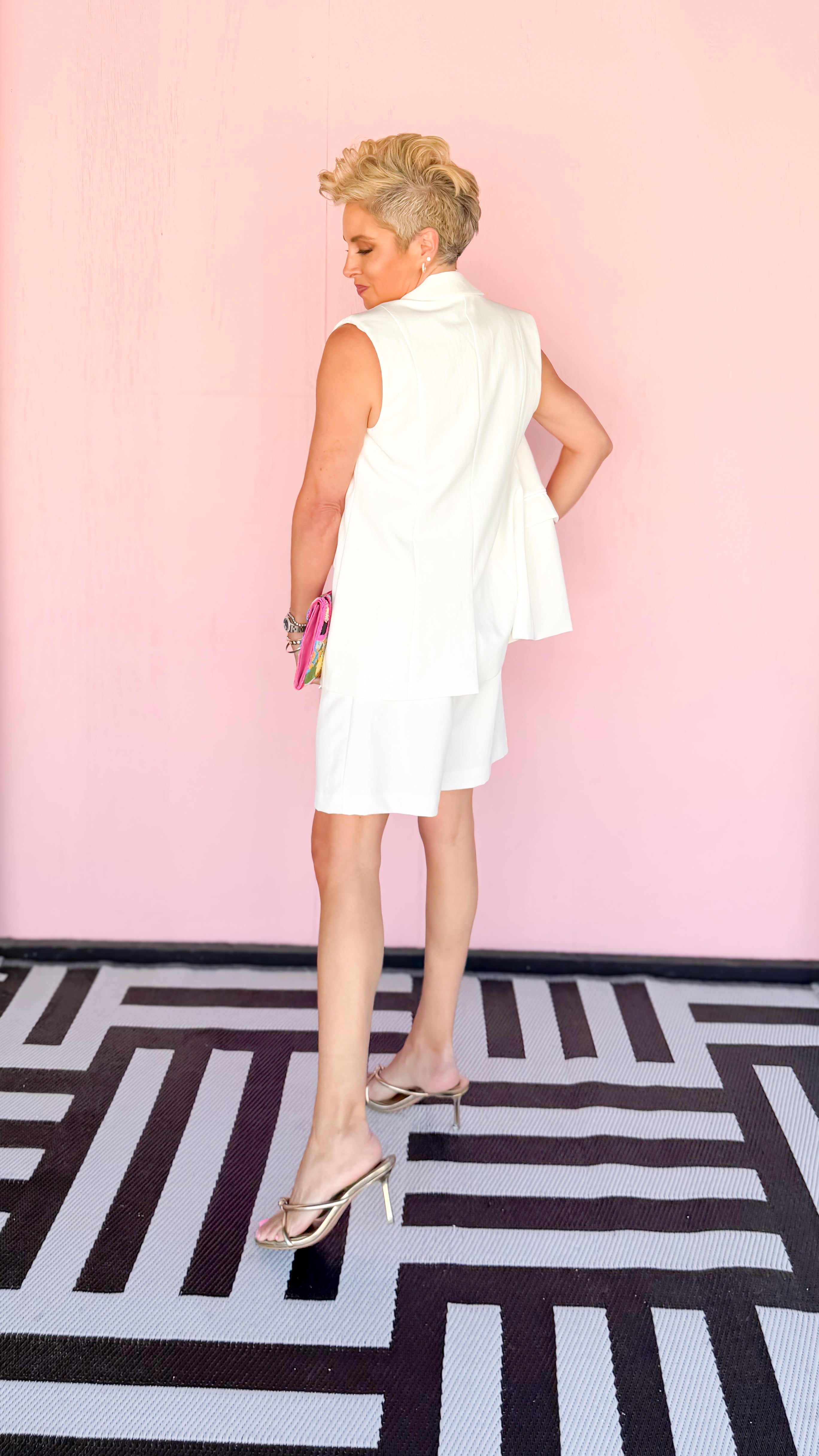 Twill Sleeveless Vest/White - The BLVD