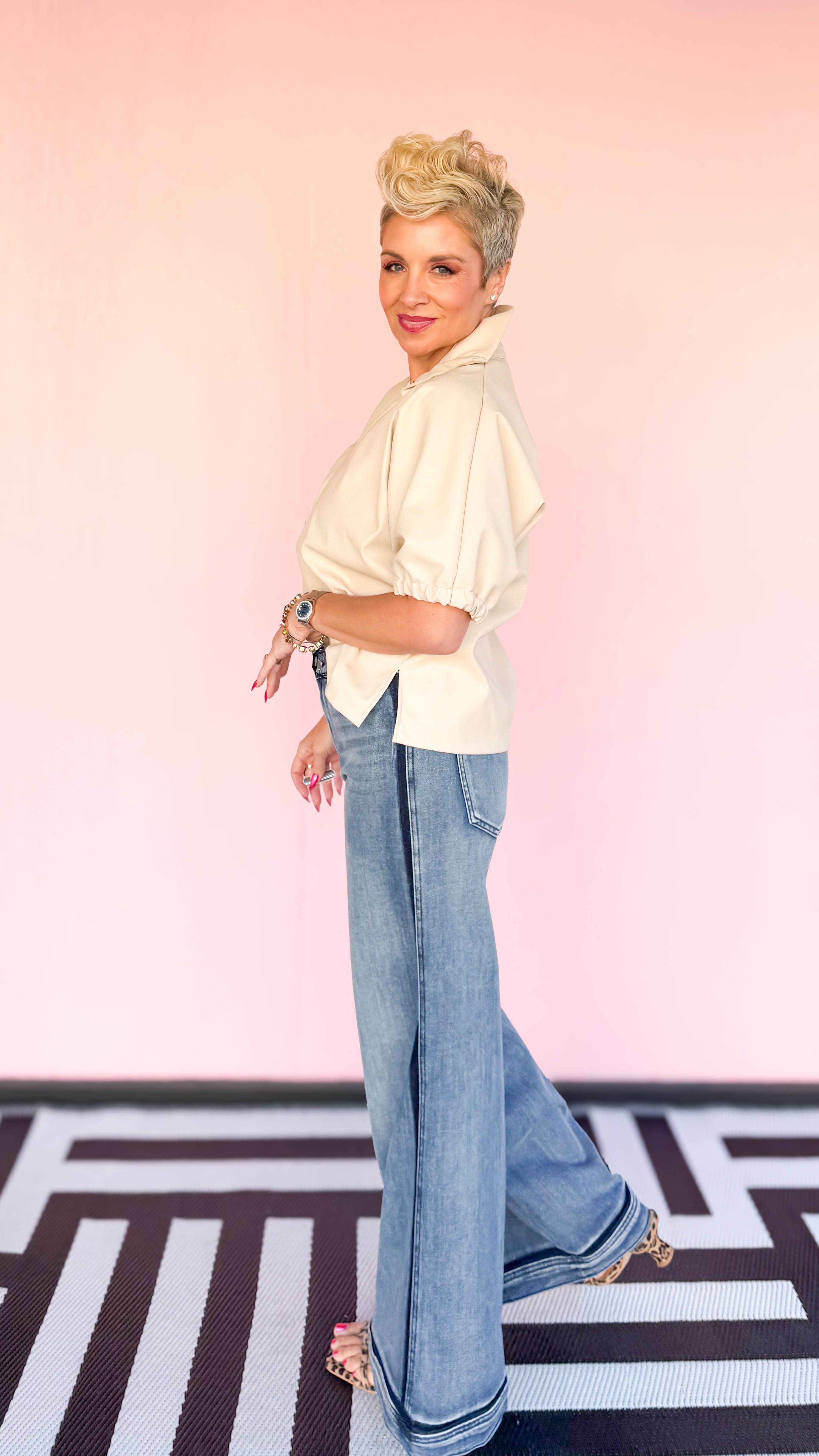 Ultra Wide Leg Jean w/Shadow Hem