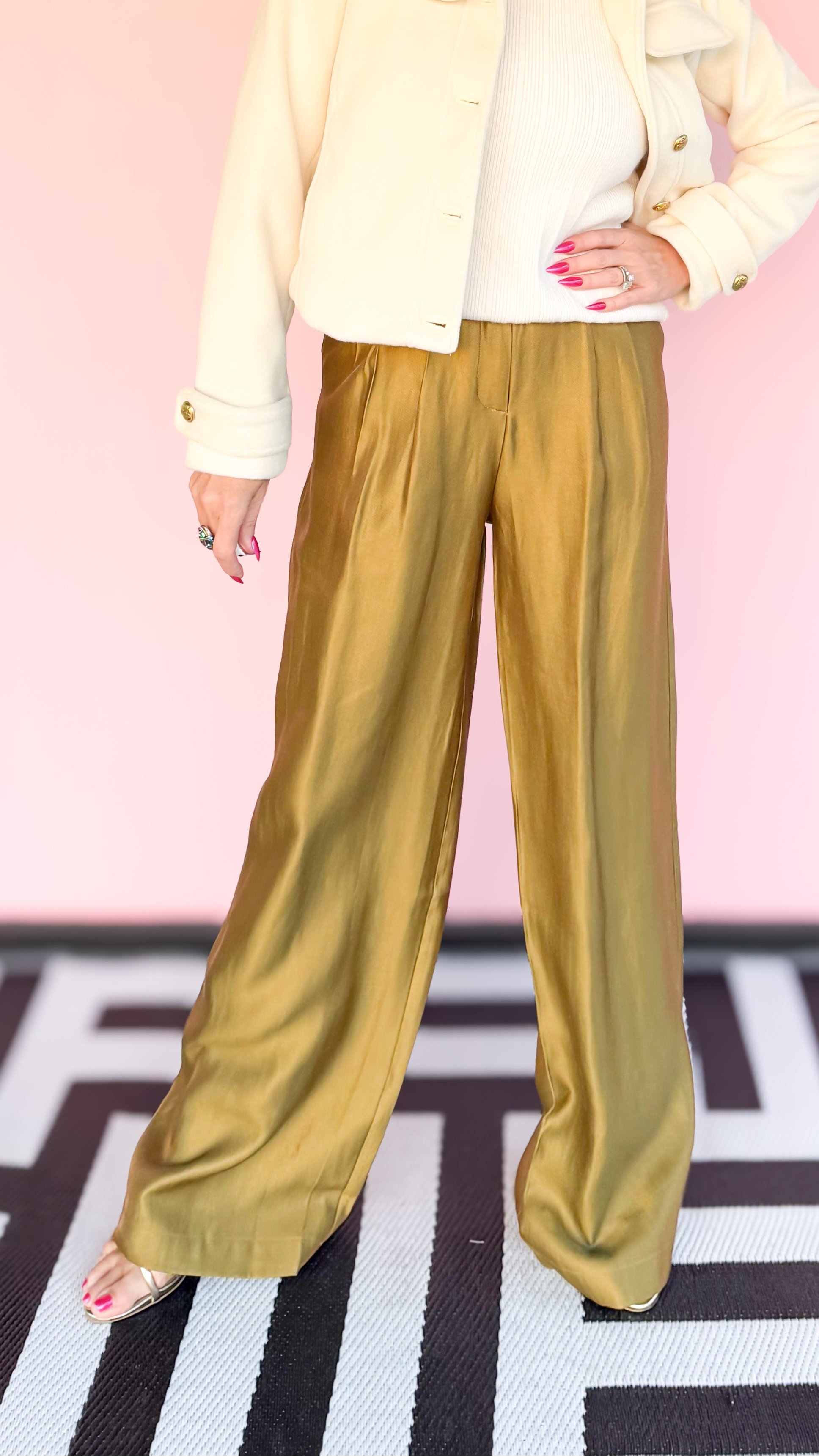 High Waist Wide Pants in Olive