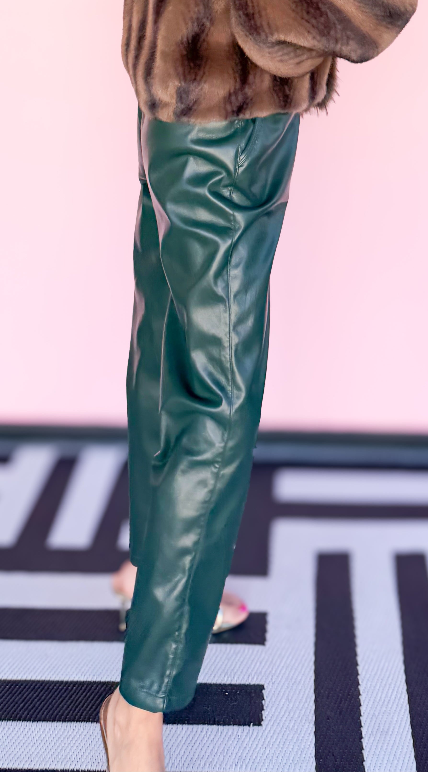 Jordyn Pant in Forest