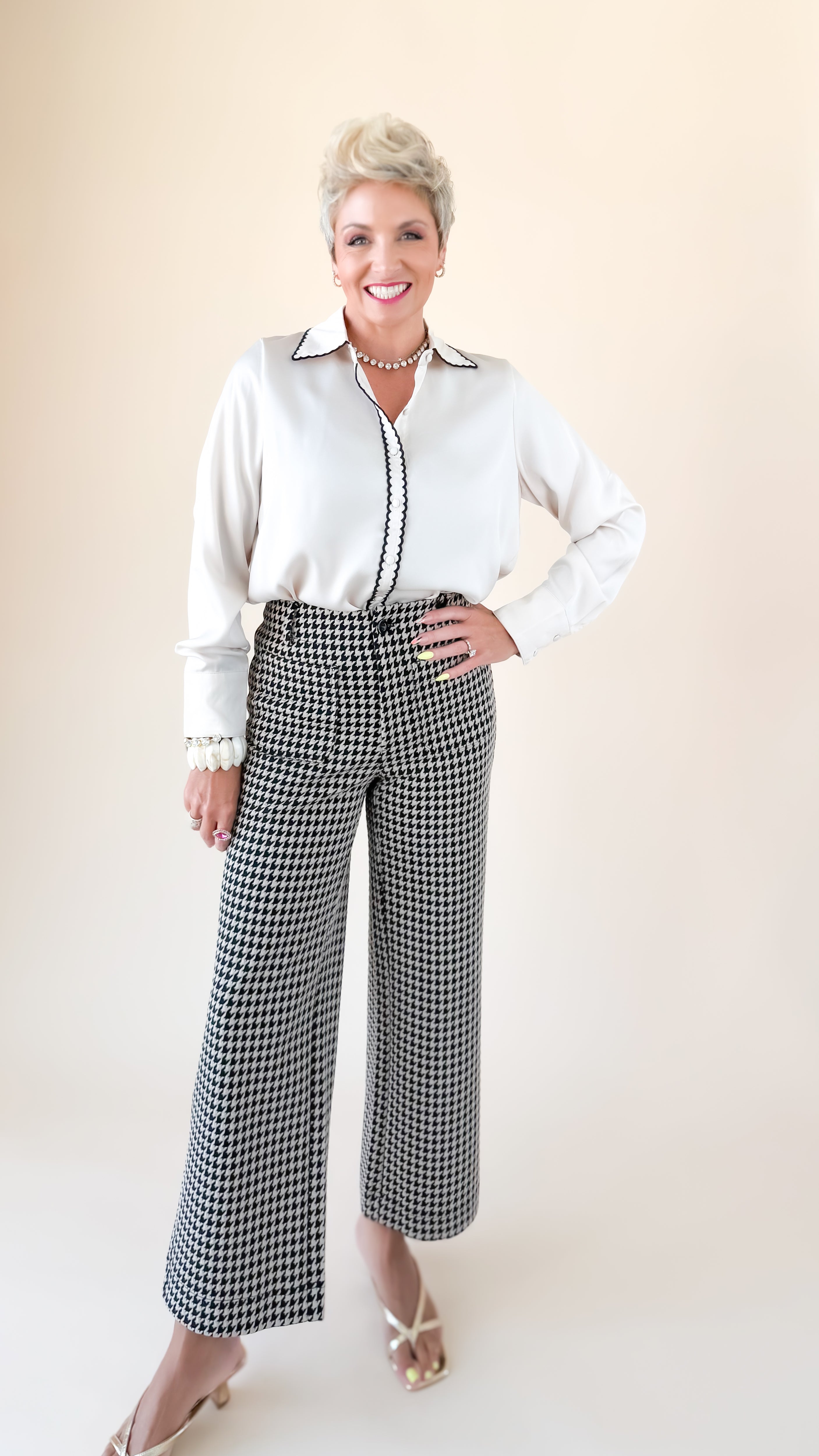 Hounds Tooth Cropped Pant/Almond