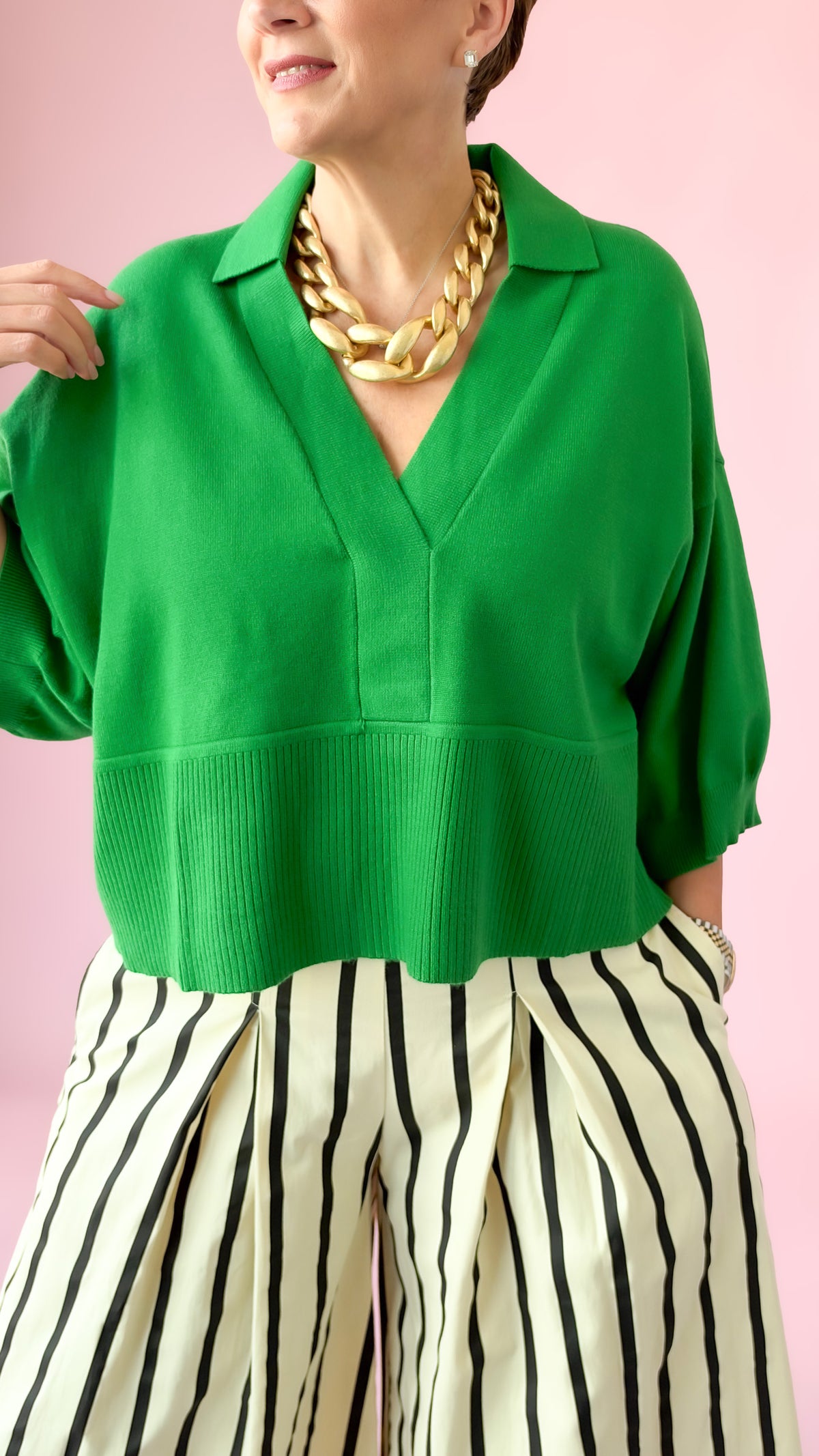 V-Neck Cropped Sweater/Kelly Green