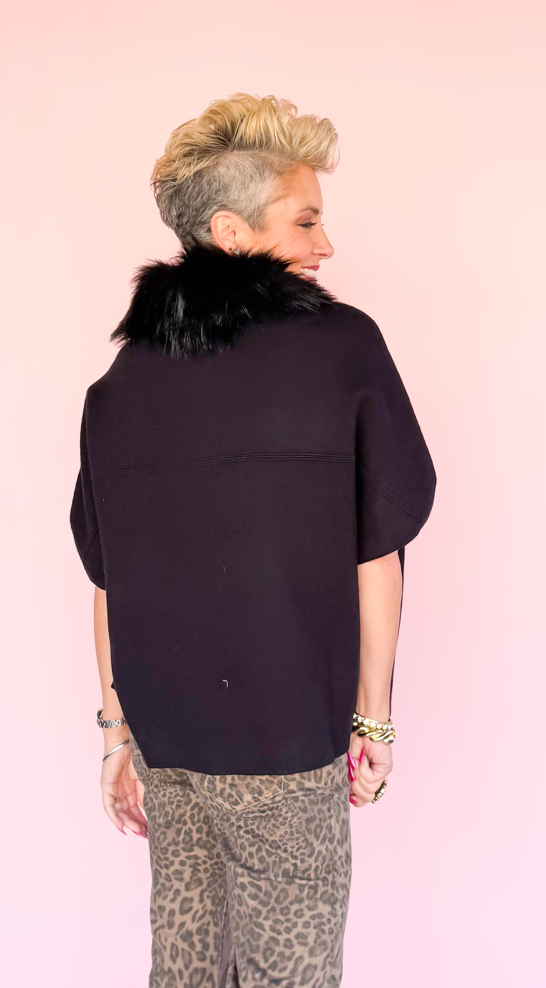 Faux Fur Trimmed Cardigan/Black