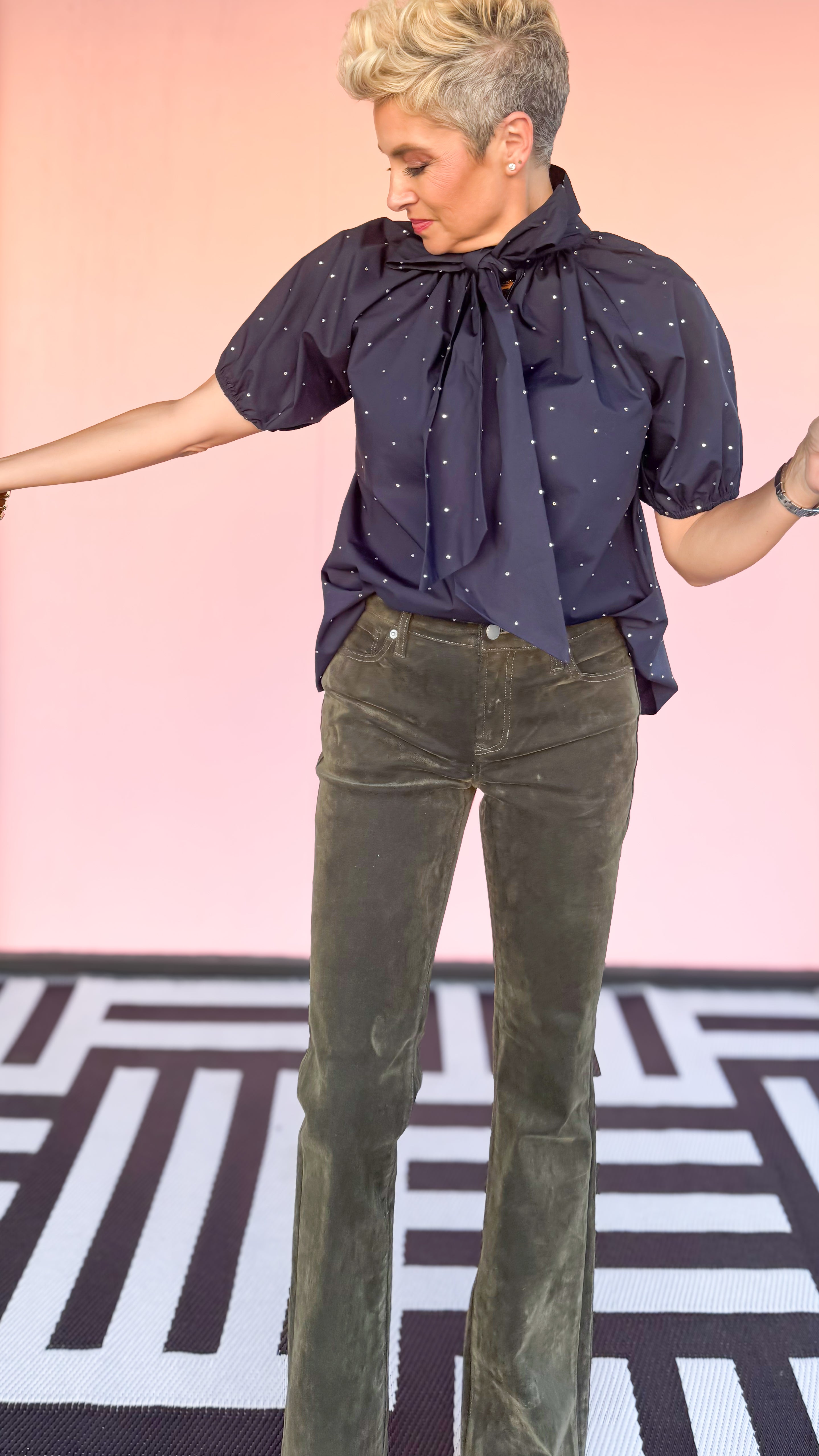 Ryan Bow Sparkle Top/Navy - The BLVD