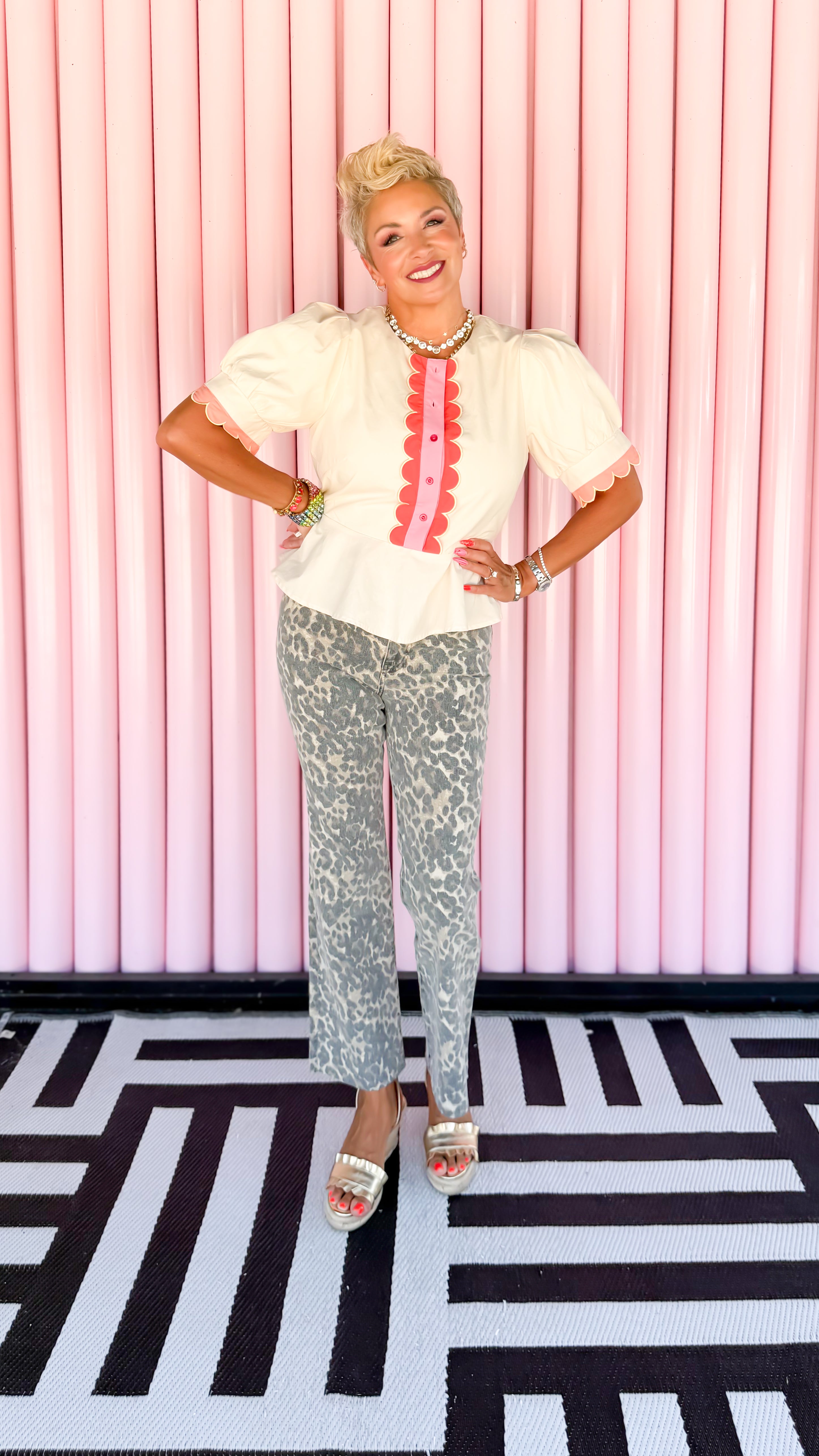 Scallop Puff Sleeve Top/Cream
