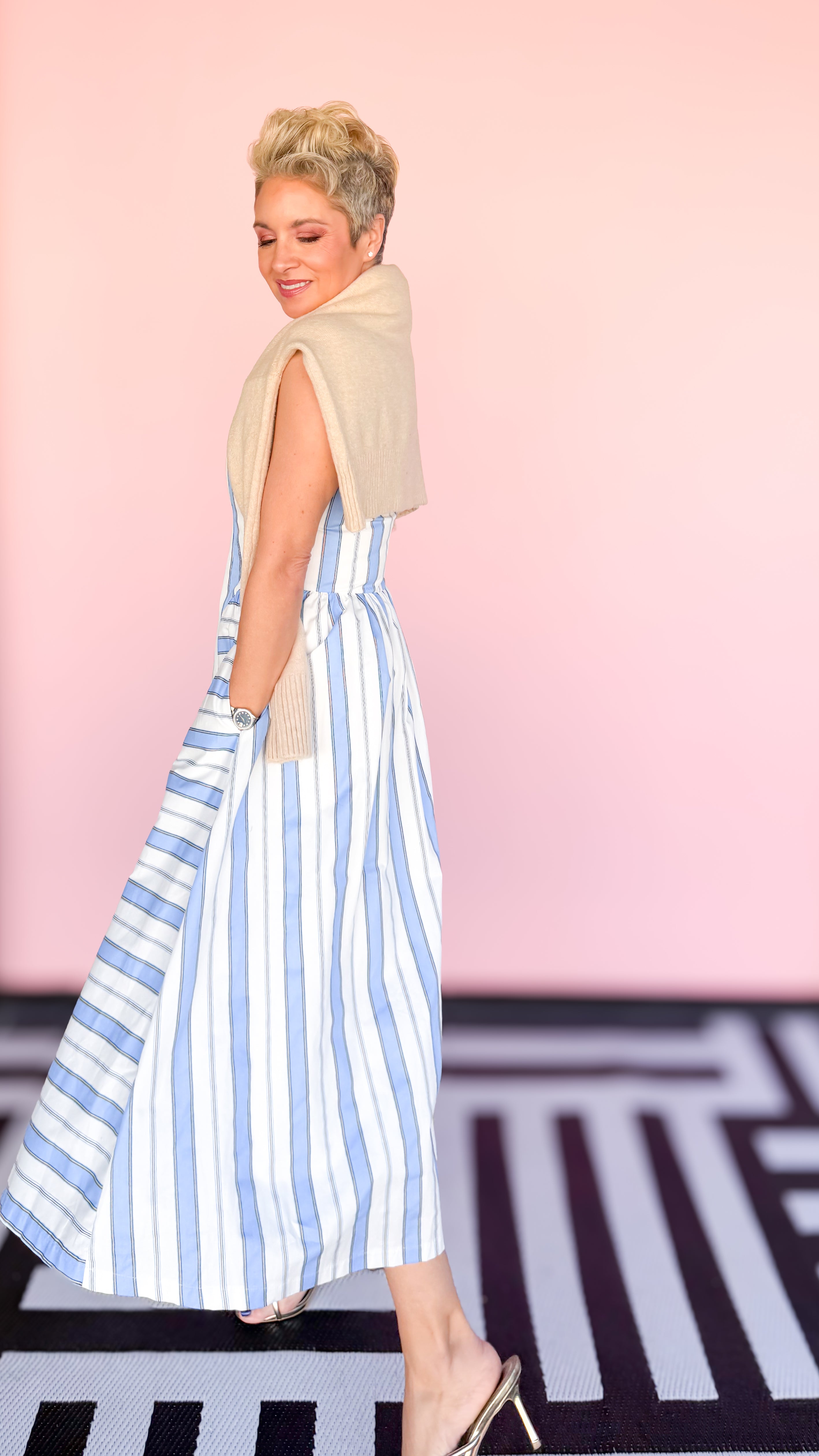 Sleeveless Striped Midi Dress/Blue
