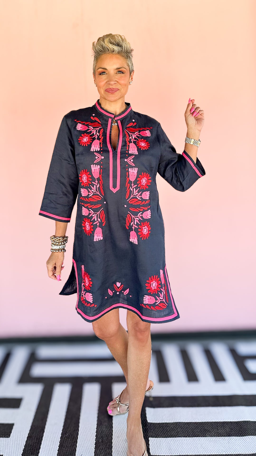 Lino Embroidered Dress/Navy