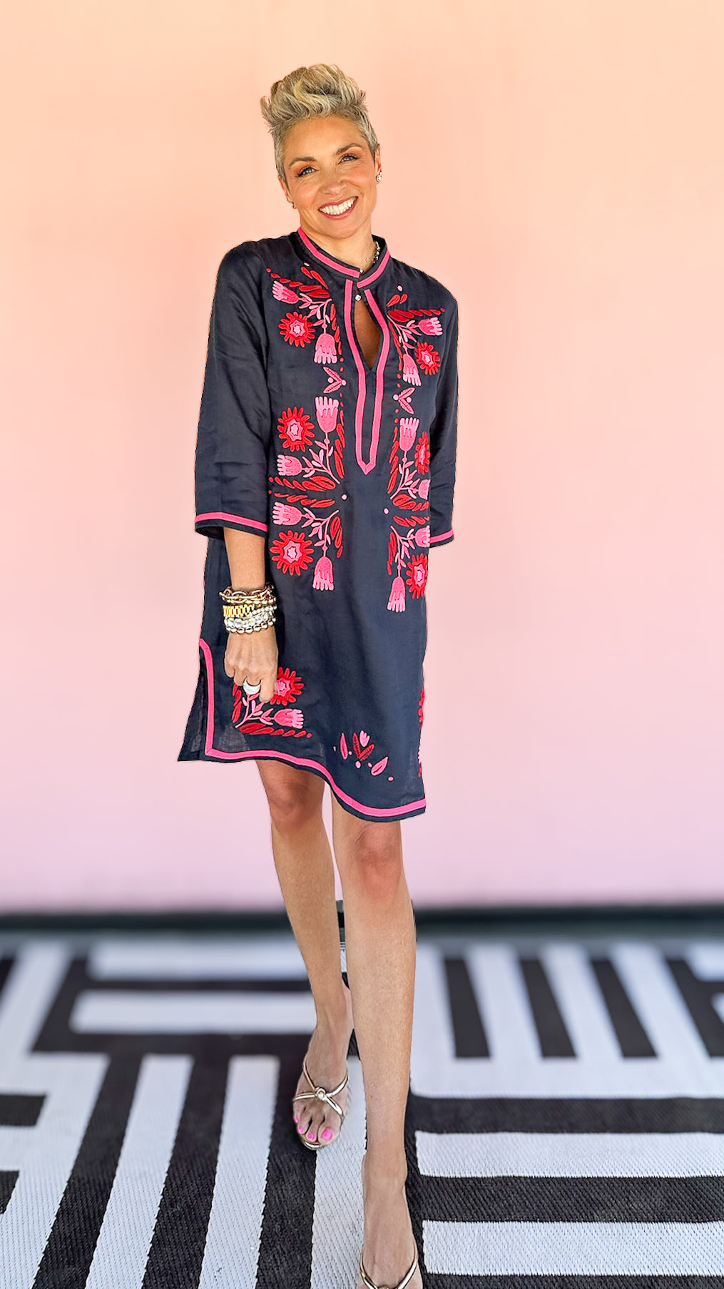 Lino Embroidered Dress/Navy