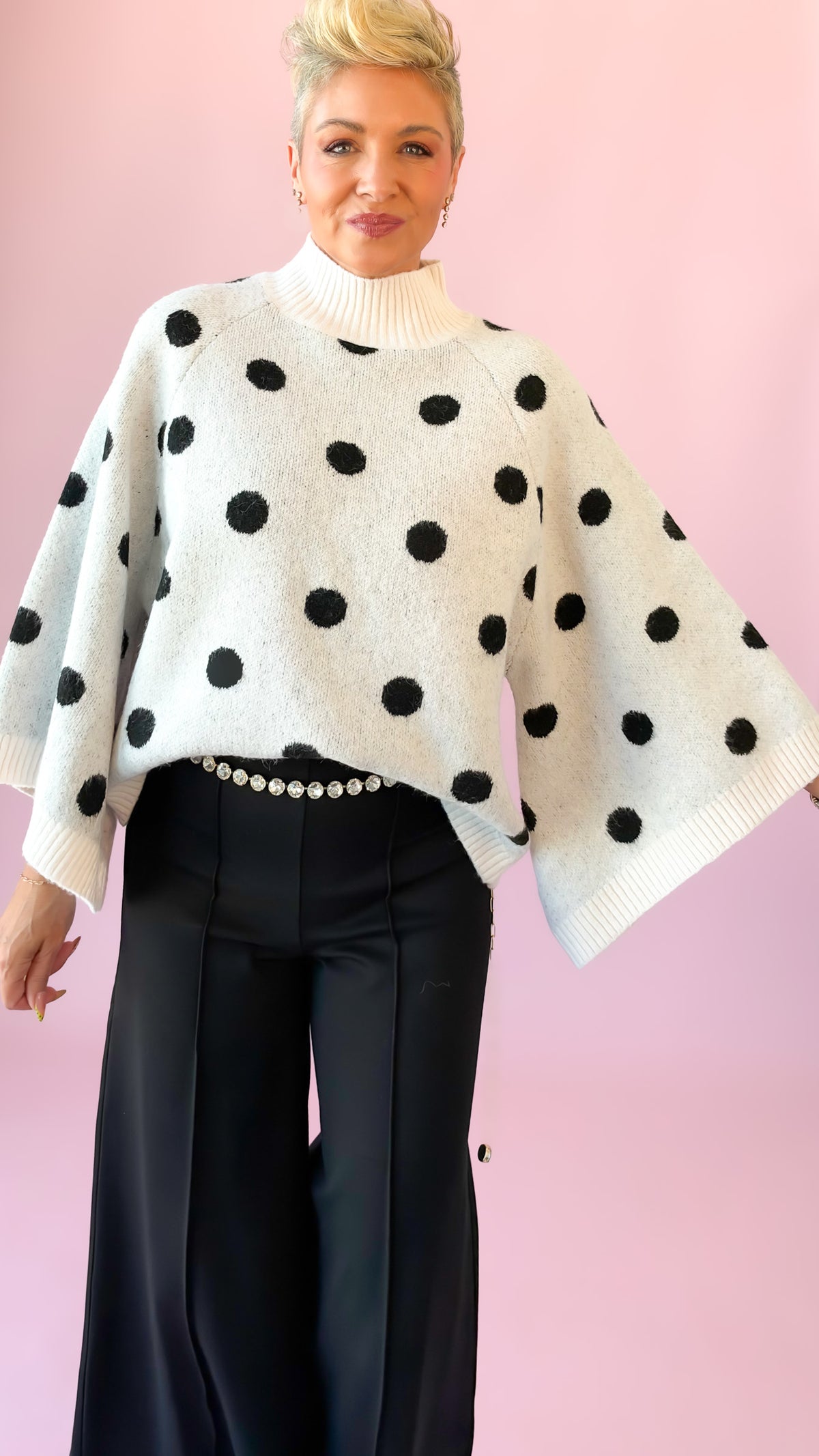 Polka Dot Turtleneck Top/White