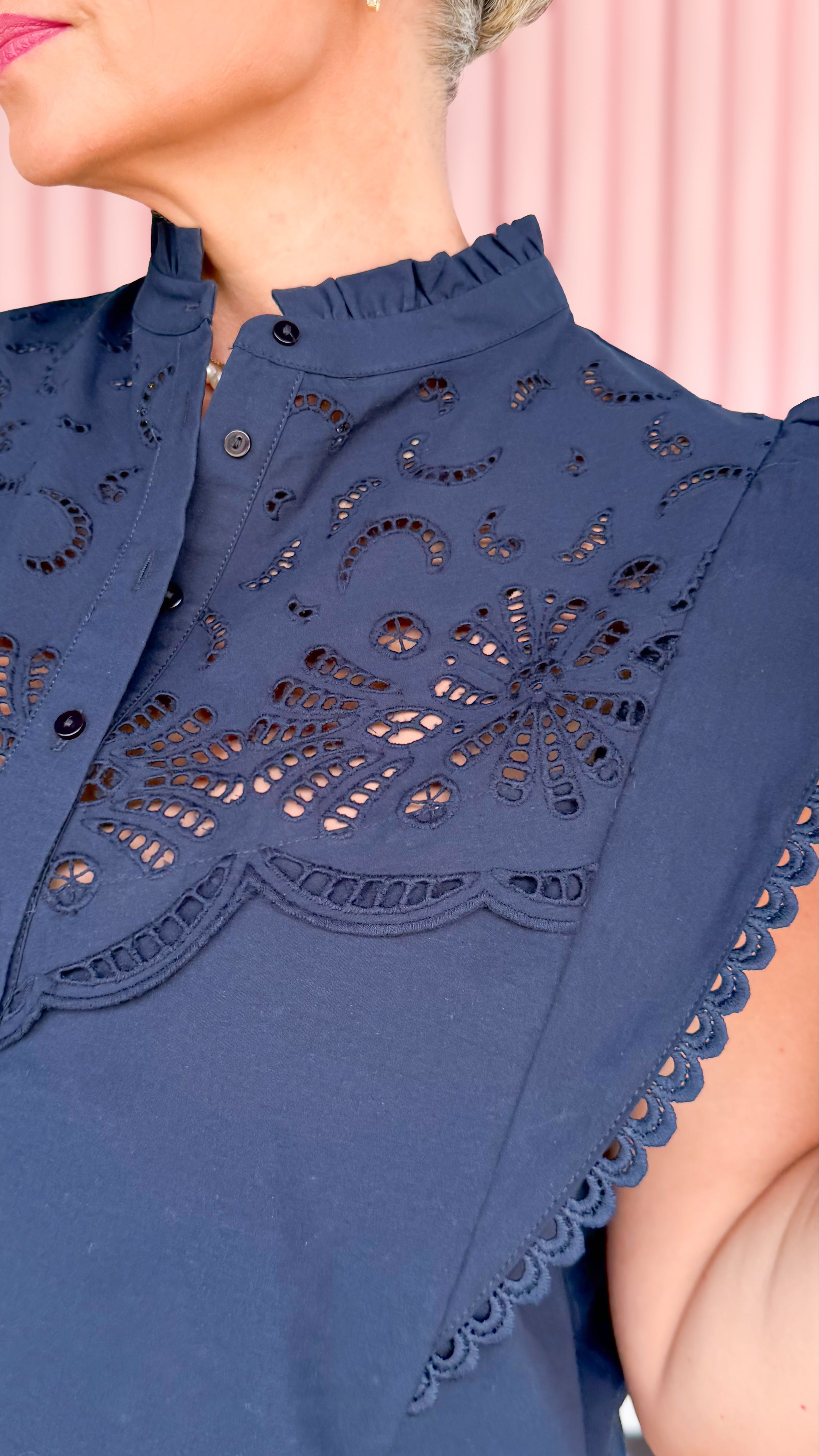 Jules Eyelet Sleeveless Top/Navy