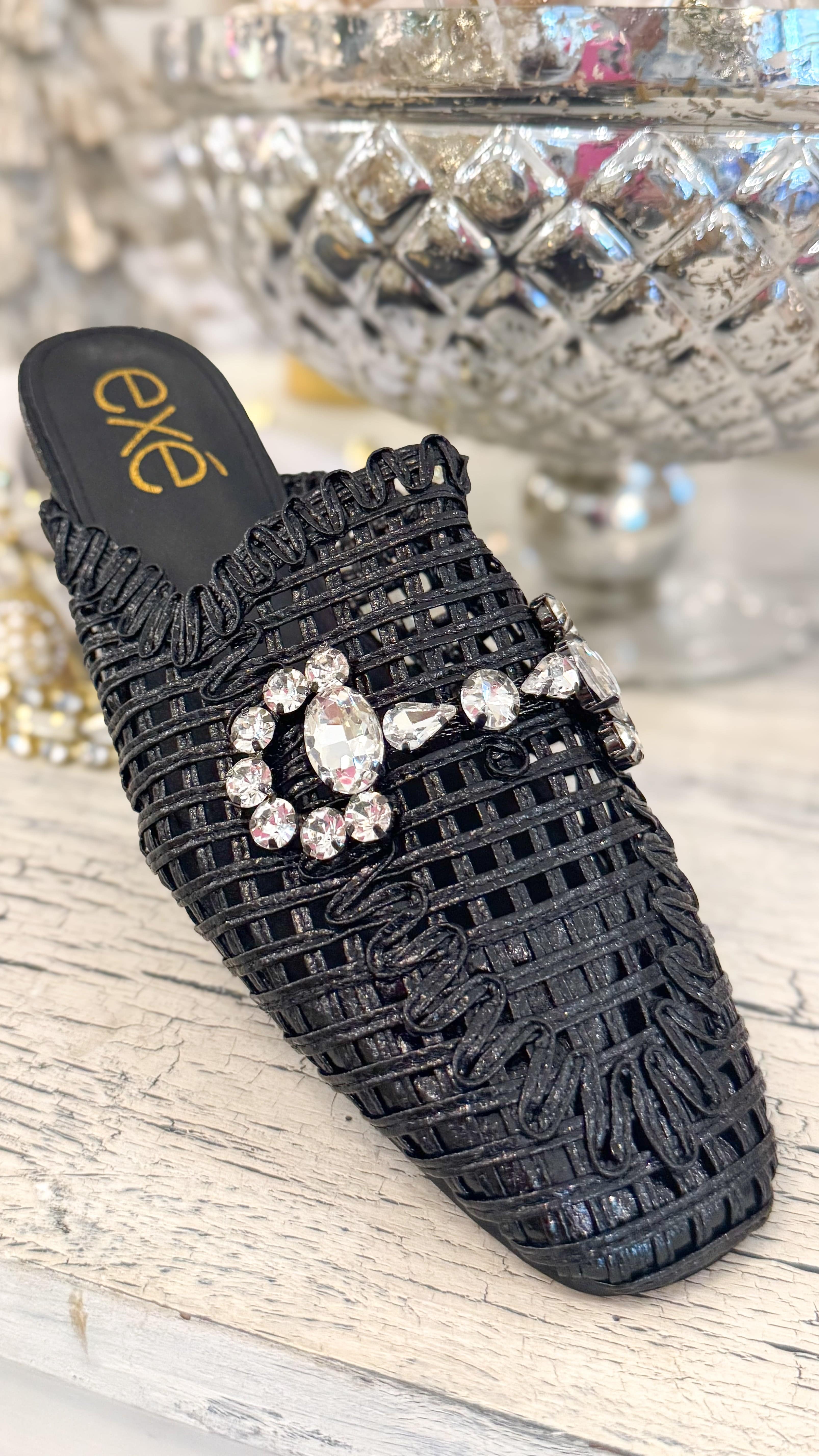 Alicia Slide Shoe - The BLVD