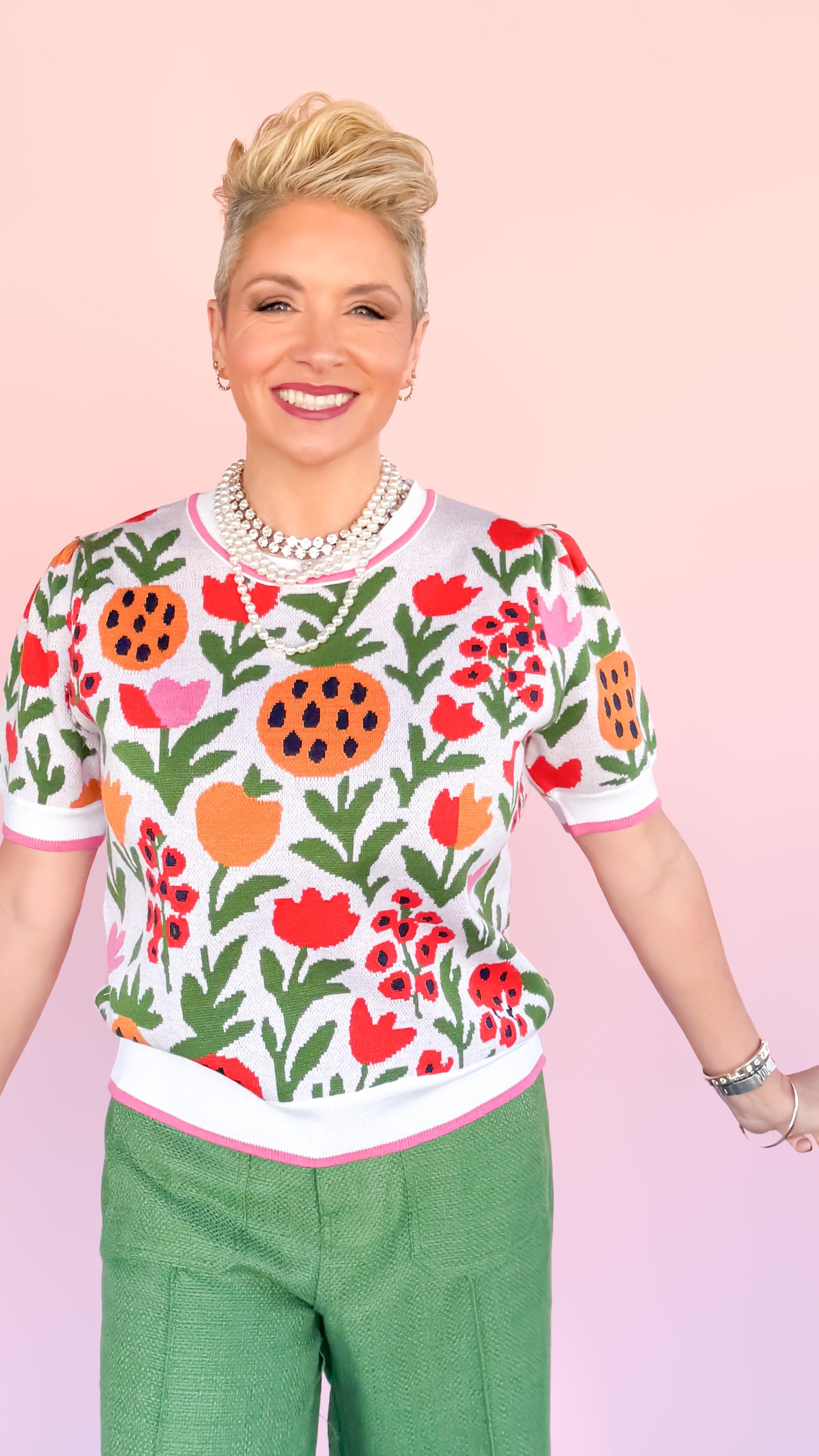 Fruit & Tulip Short Sleeve Sweater - The BLVD