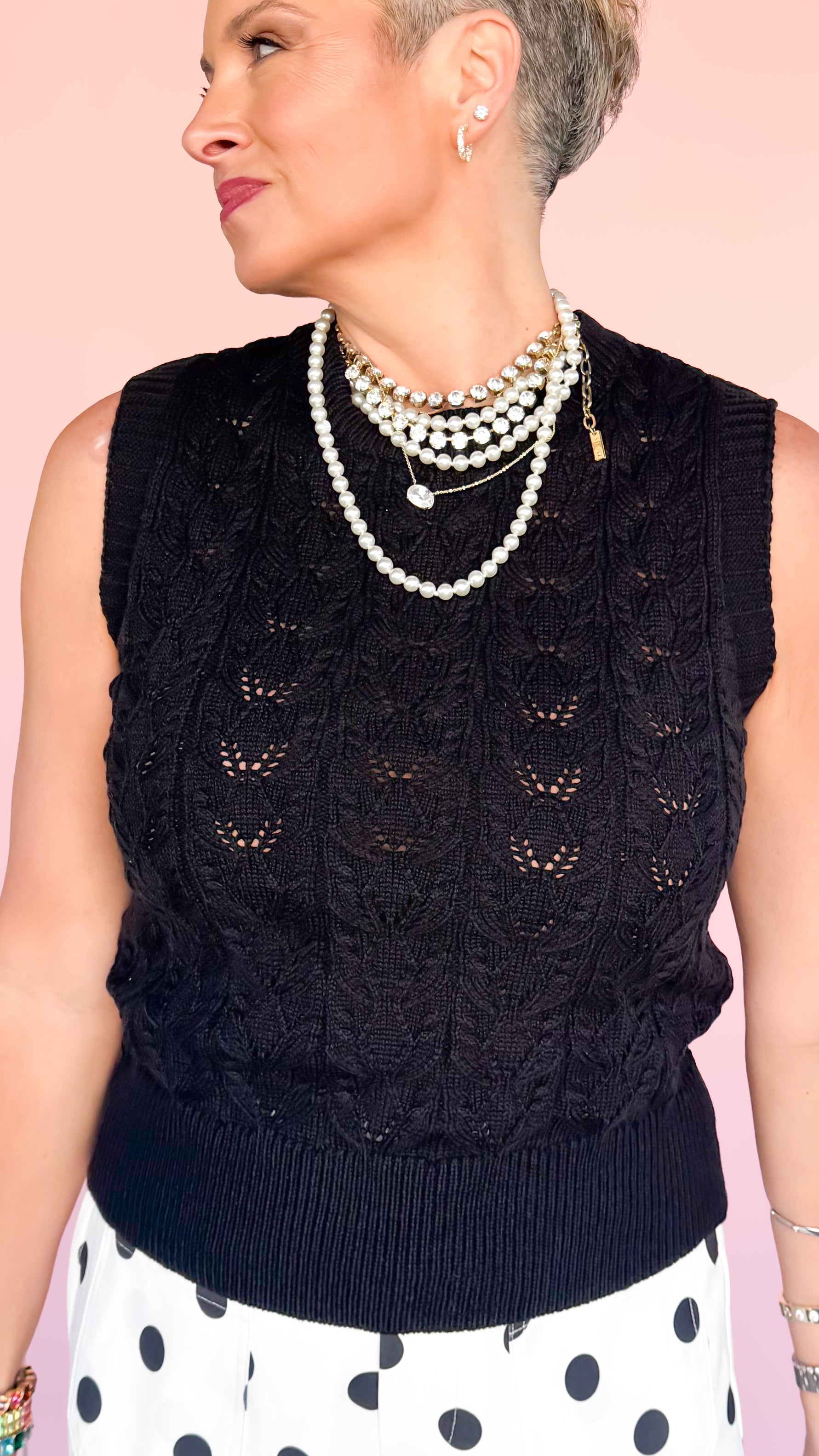 Round Neck Knit Sweater Vest/Black - The BLVD