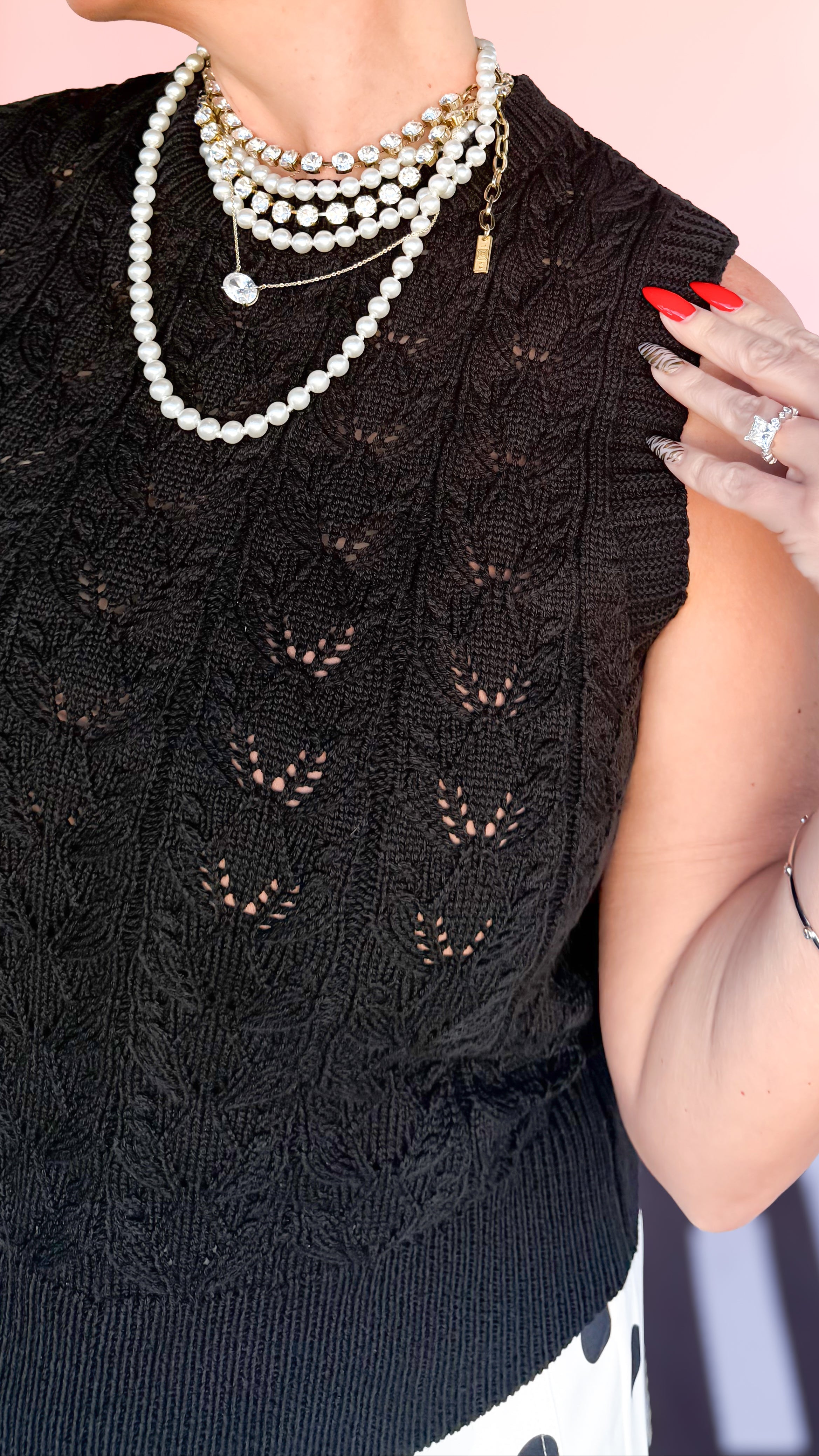 Round Neck Knit Sweater Vest/Black - The BLVD