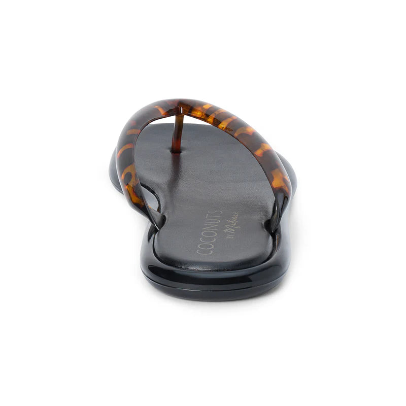 Mermaid flip flop in tortoiseshell shown on model - detail view - BLVD Boutik