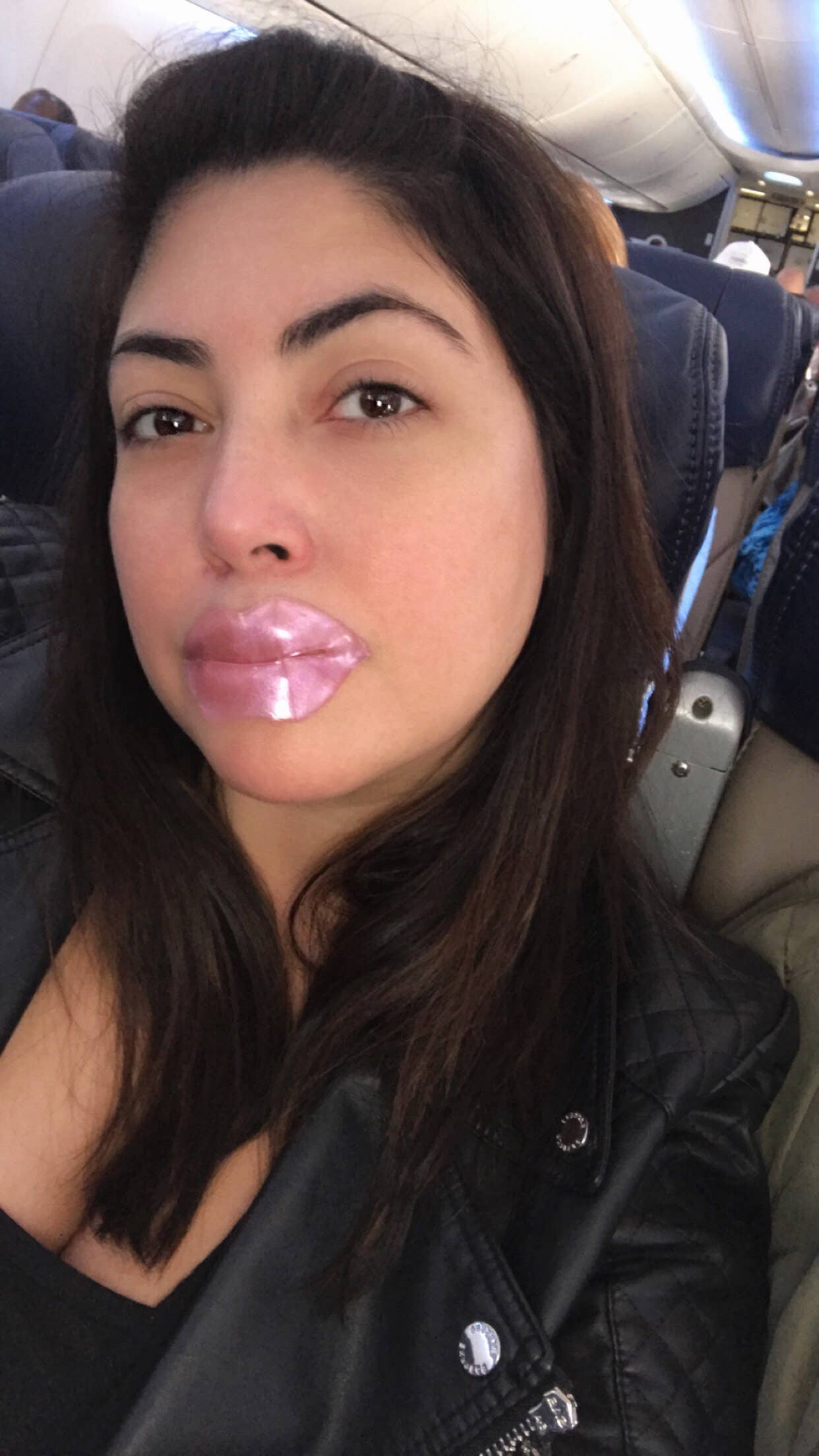 LIPS: Rose Gold Lips/- 3 pack