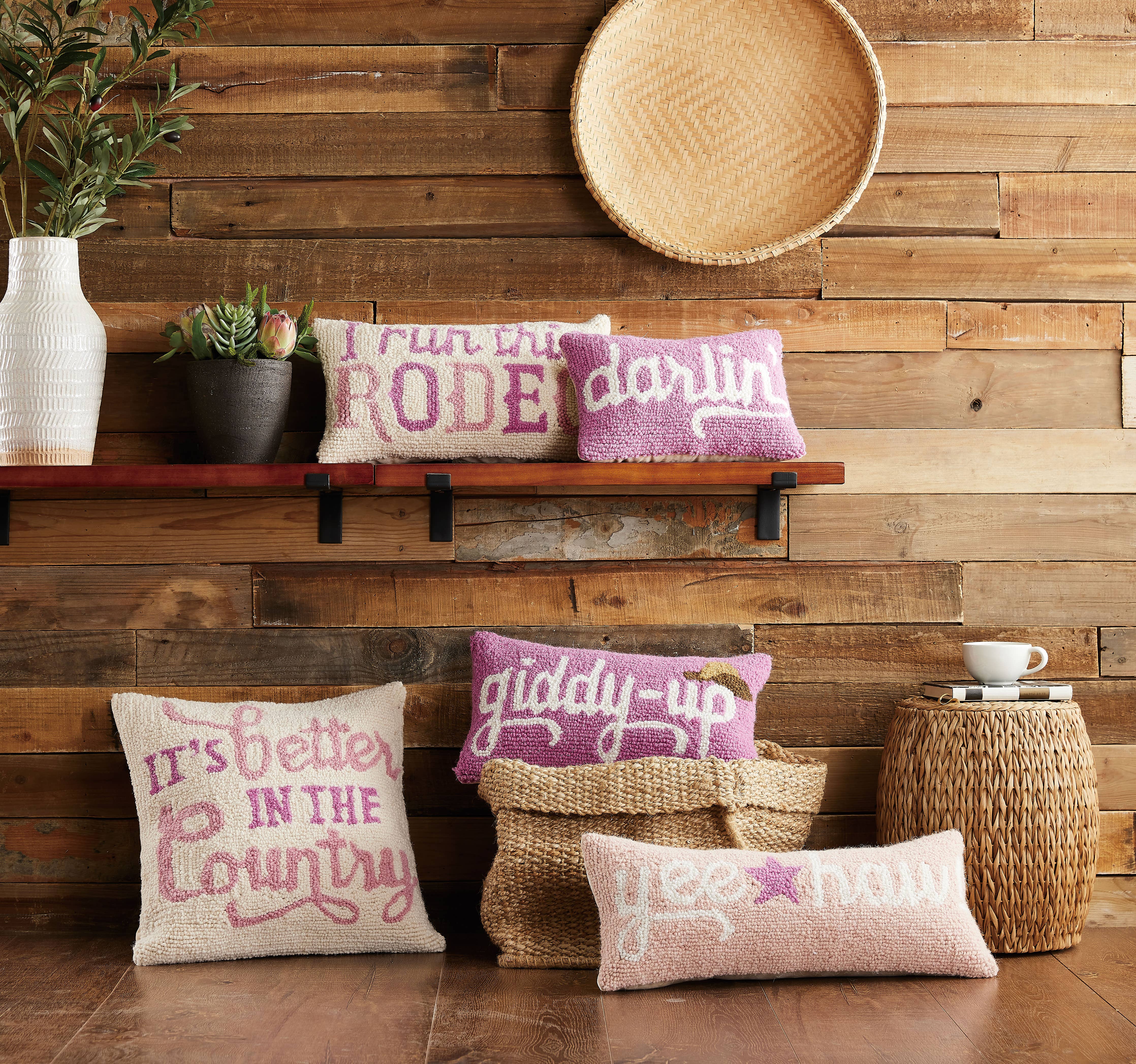 Darlin Hook Pillow - The BLVD