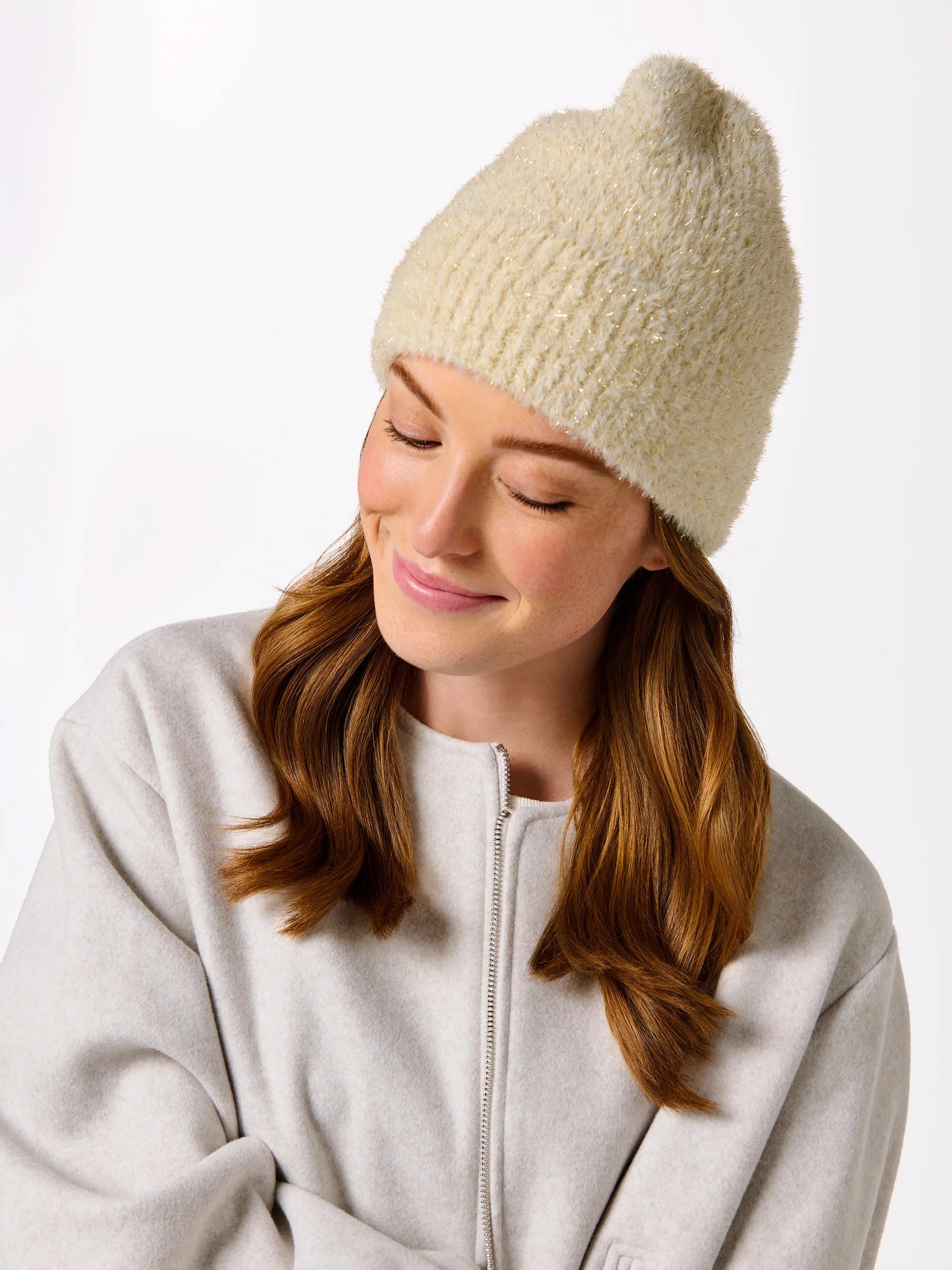 Fantasy Beanie/Ivory - The BLVD