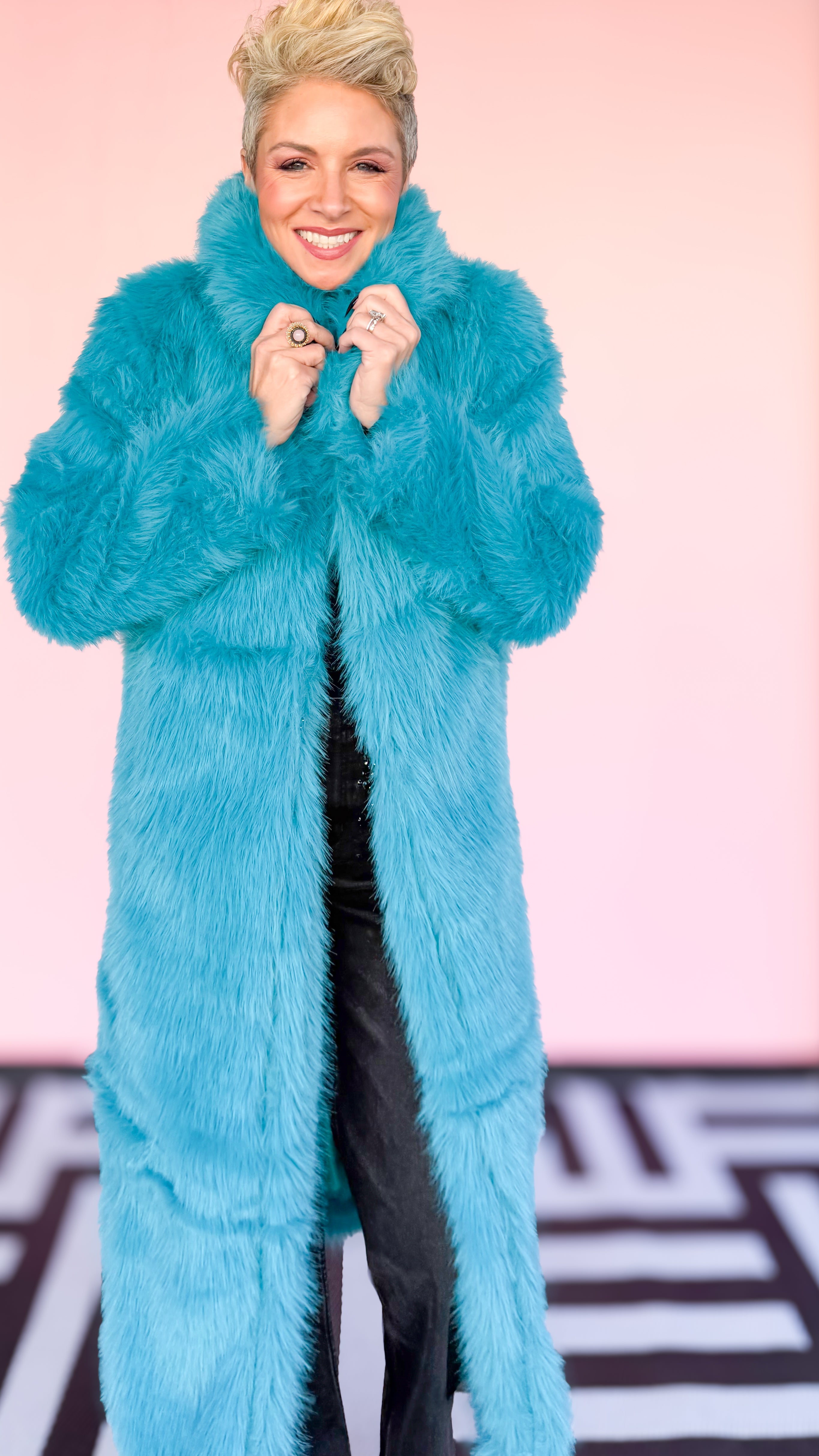 Long Faux Fur Coat/Turquoise