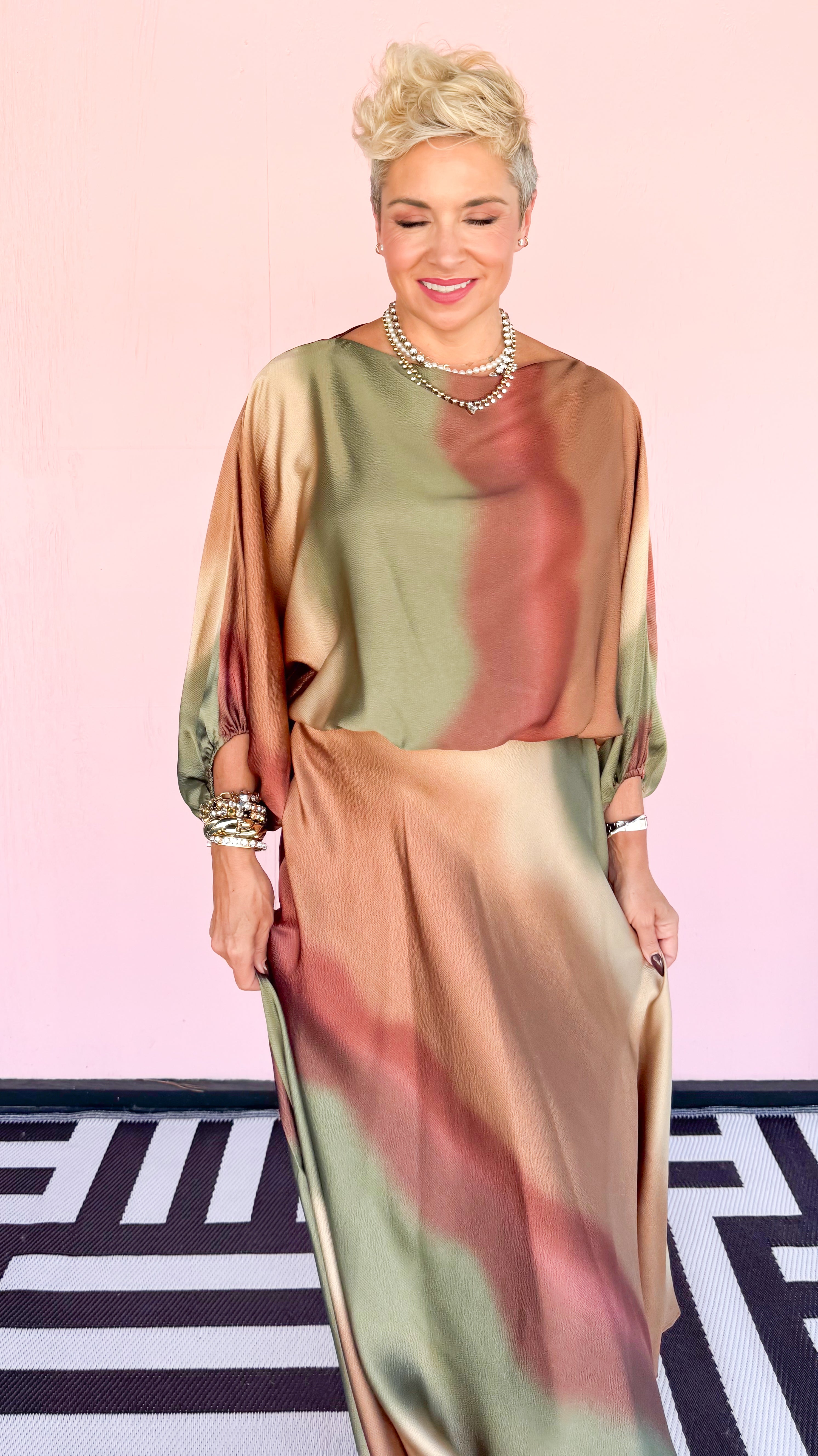 Satin Boatneck Ombré Top/Olive