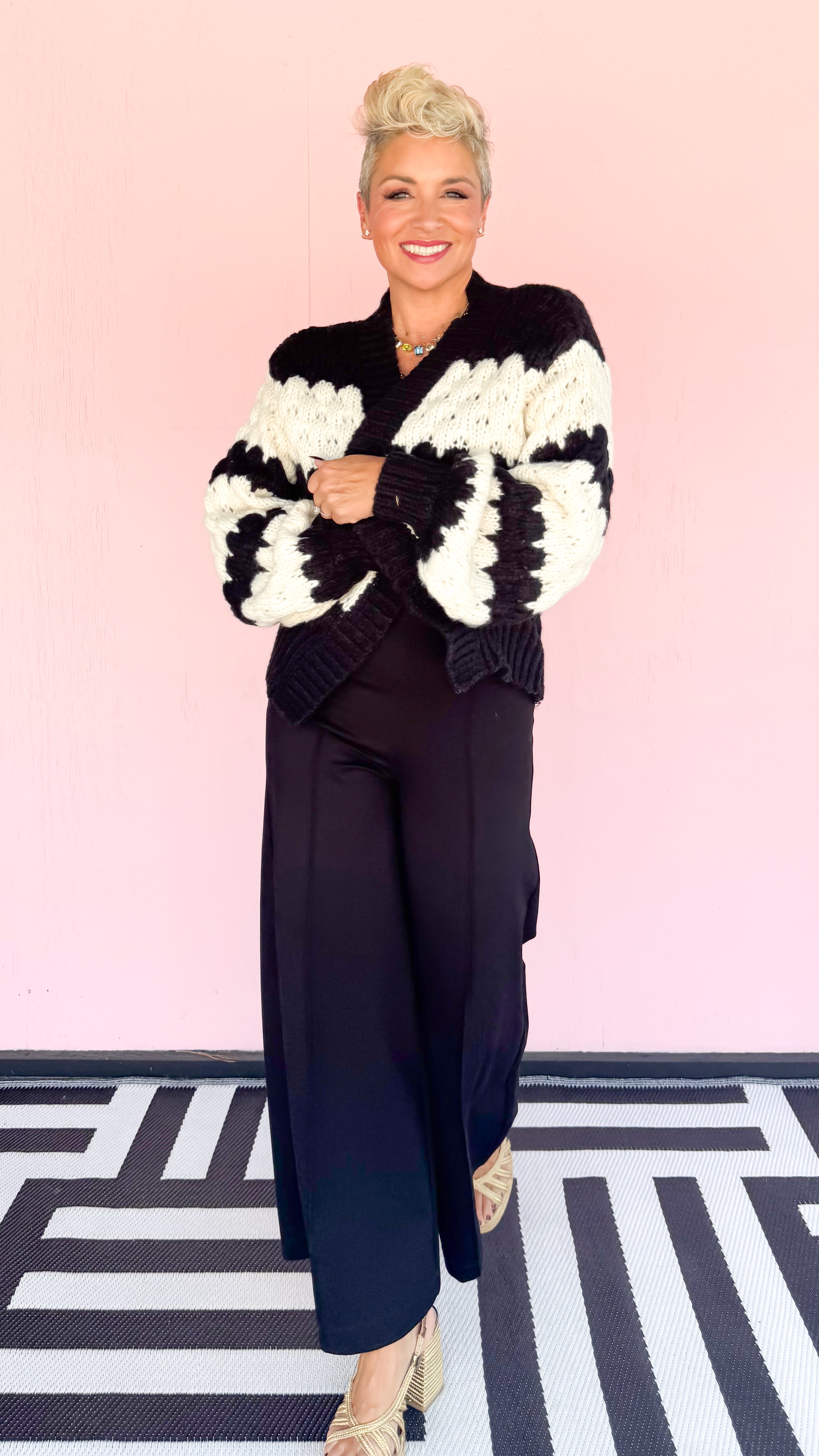 Striped Chunky Cardigan/B&W